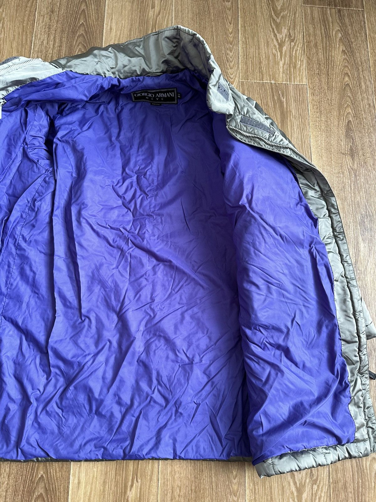 Giorgio Armani Vintage Giorgio Armani Neve Puffer Jacket Size M / US 6-8 / IT 42-44 - 7 Thumbnail