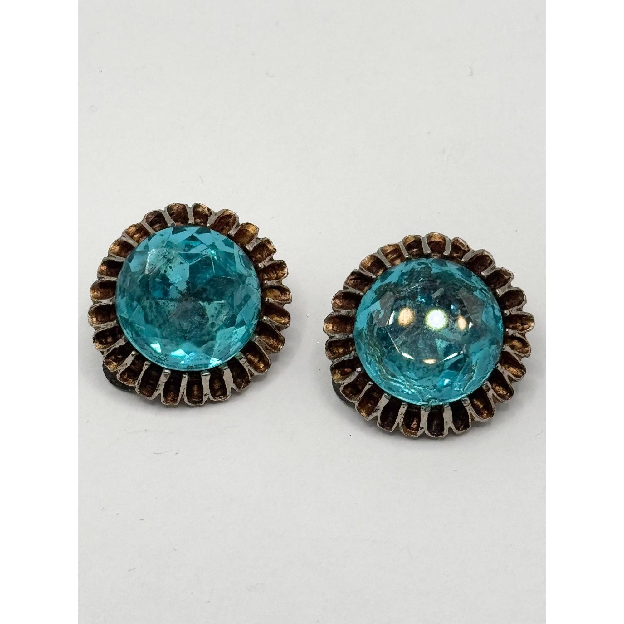 Vintage Vintage Dodds blue glass rhinestone clip on earrings Size ONE SIZE - 2 Thumbnail