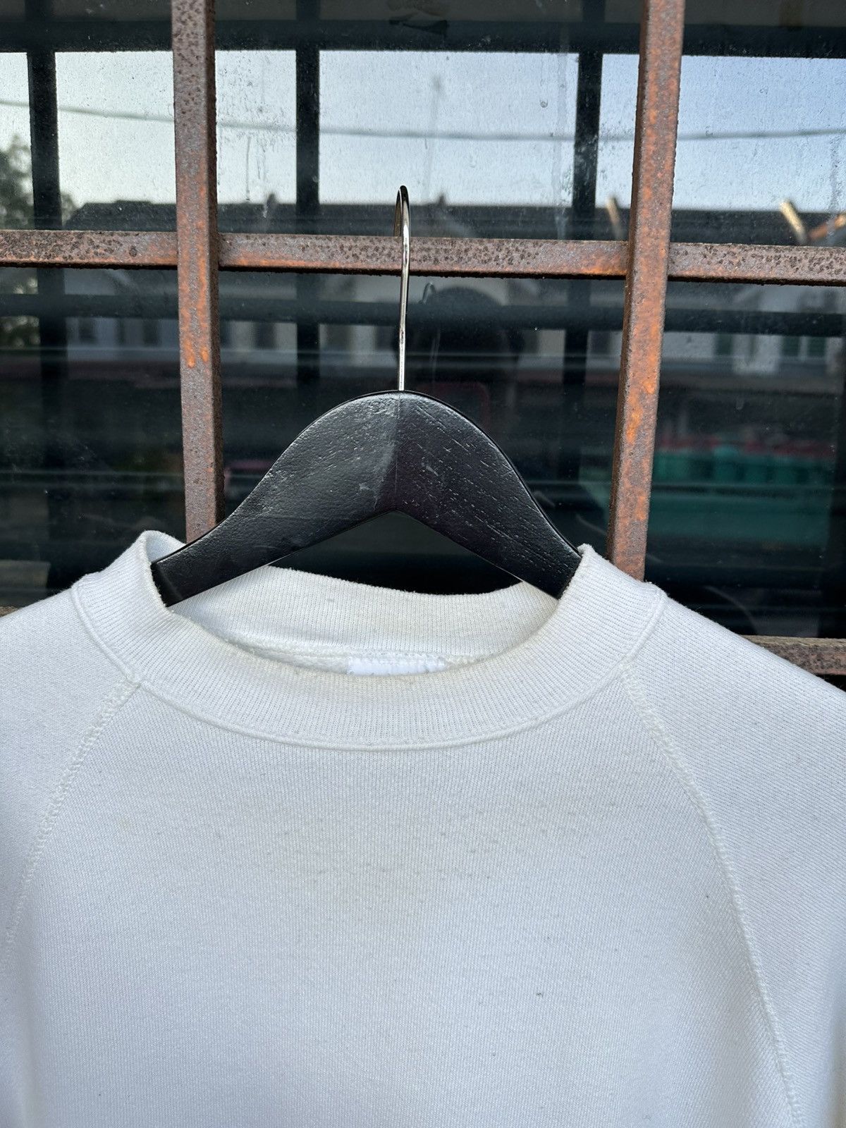 Vintage Vintage Discuss Athletics Plain Boxy Crewneck Size US L / EU 52-54 / 3 - 4 Thumbnail