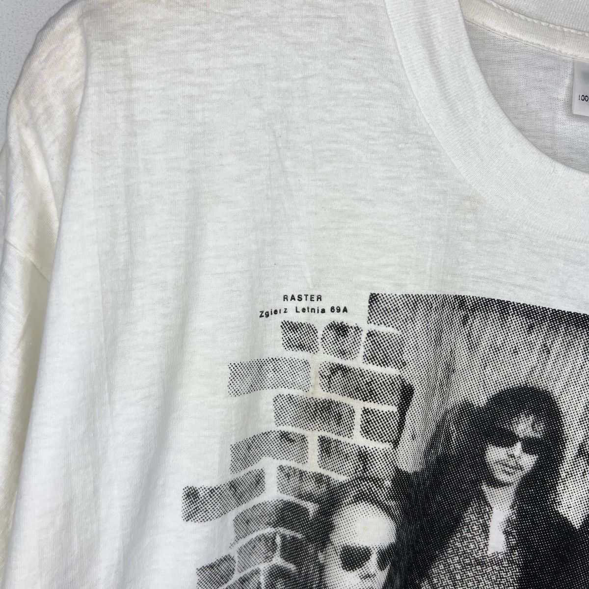 Band Tees × Metallica × Vintage Vintage 90s Single Stitch White Tshirt Metallica Full Print Size US L / EU 52-54 / 3 - 6 Thumbnail