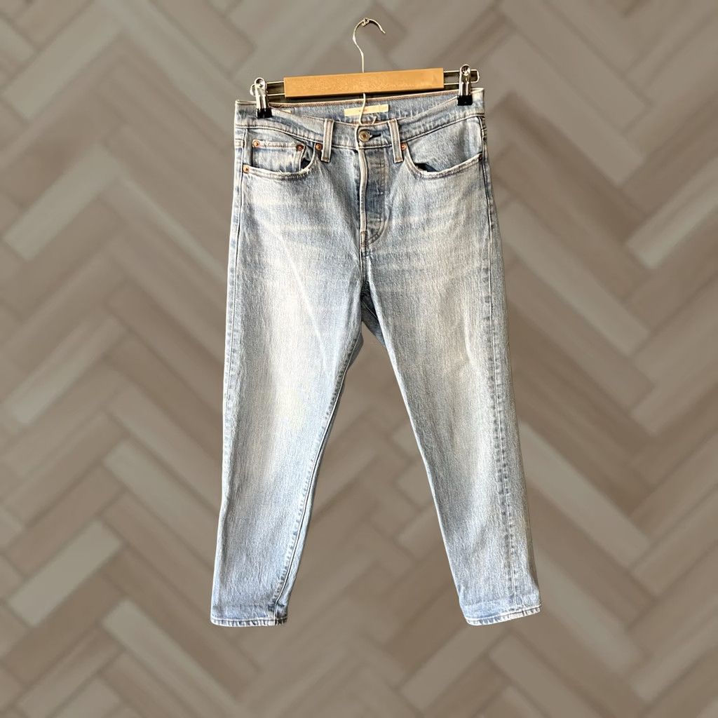 Levi's Levi's Jeans Womens 27 Blue Wedgie Straight Casual Denim 5-Pocket Retro High Rise Regular Inseam 27 Womens Jeans Size 27" / US 4 / IT 40 - 1 Thumbnail