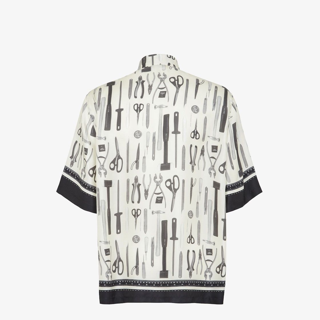 Fendi o1s1wg111025 Shirt in White Size US S / EU 44-46 / 1 - 2 Thumbnail