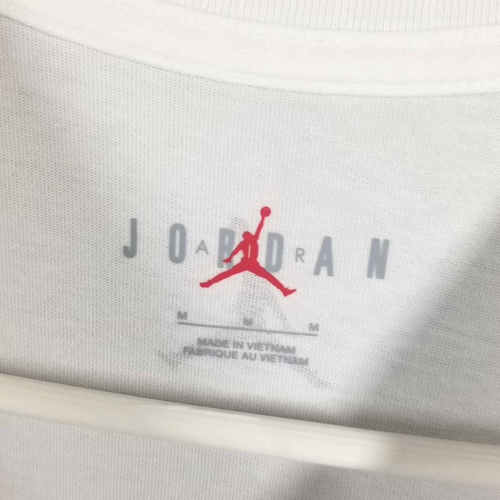 Jordan Brand Jordan Shirt Mens M White Black Basketball Nike Air Tee Size US M / EU 48-50 / 2 - 3 Thumbnail