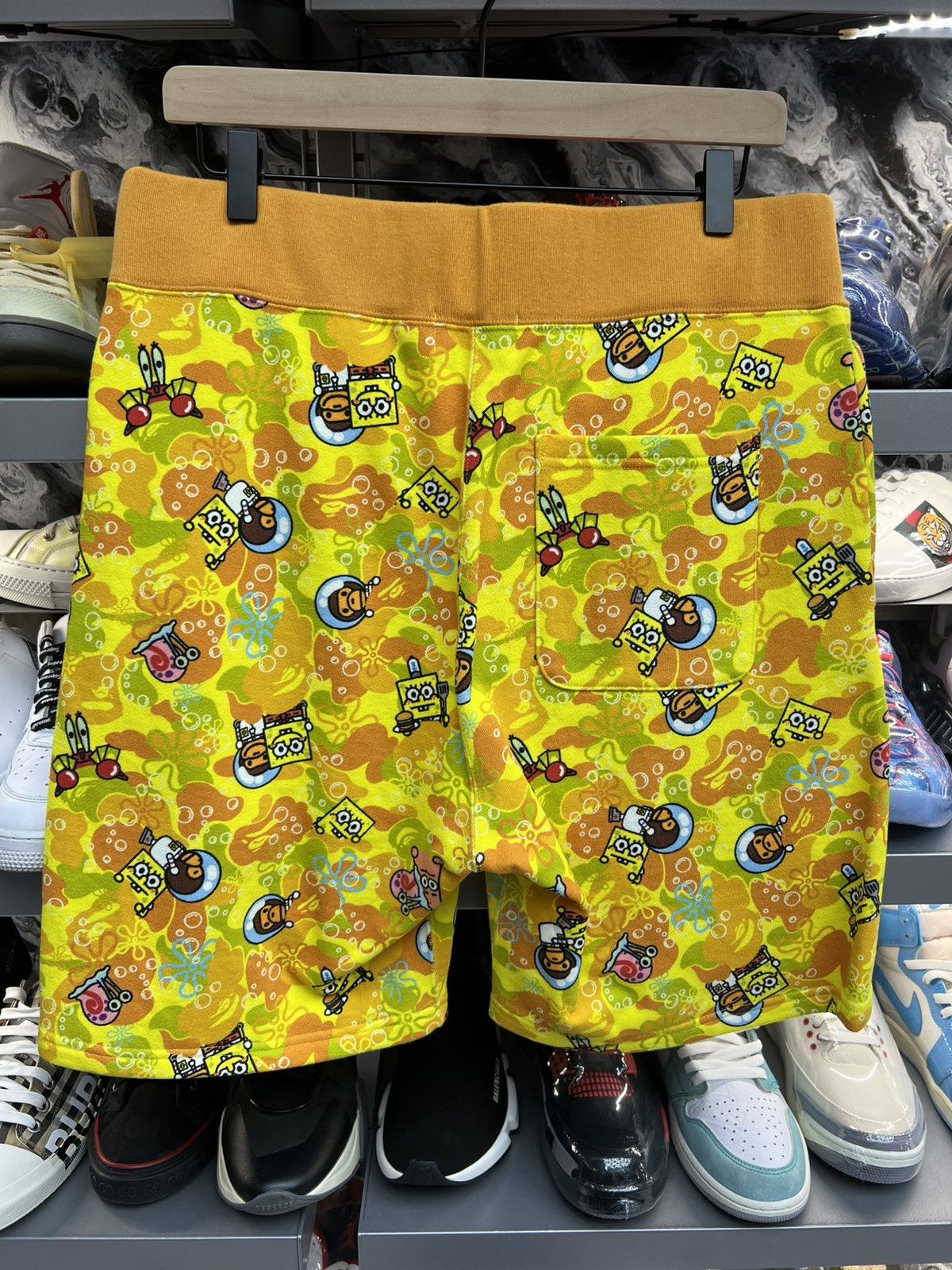 Bape Bape x SpongeBob Sweatshorts Size US 40 / EU 56 - 2 Thumbnail
