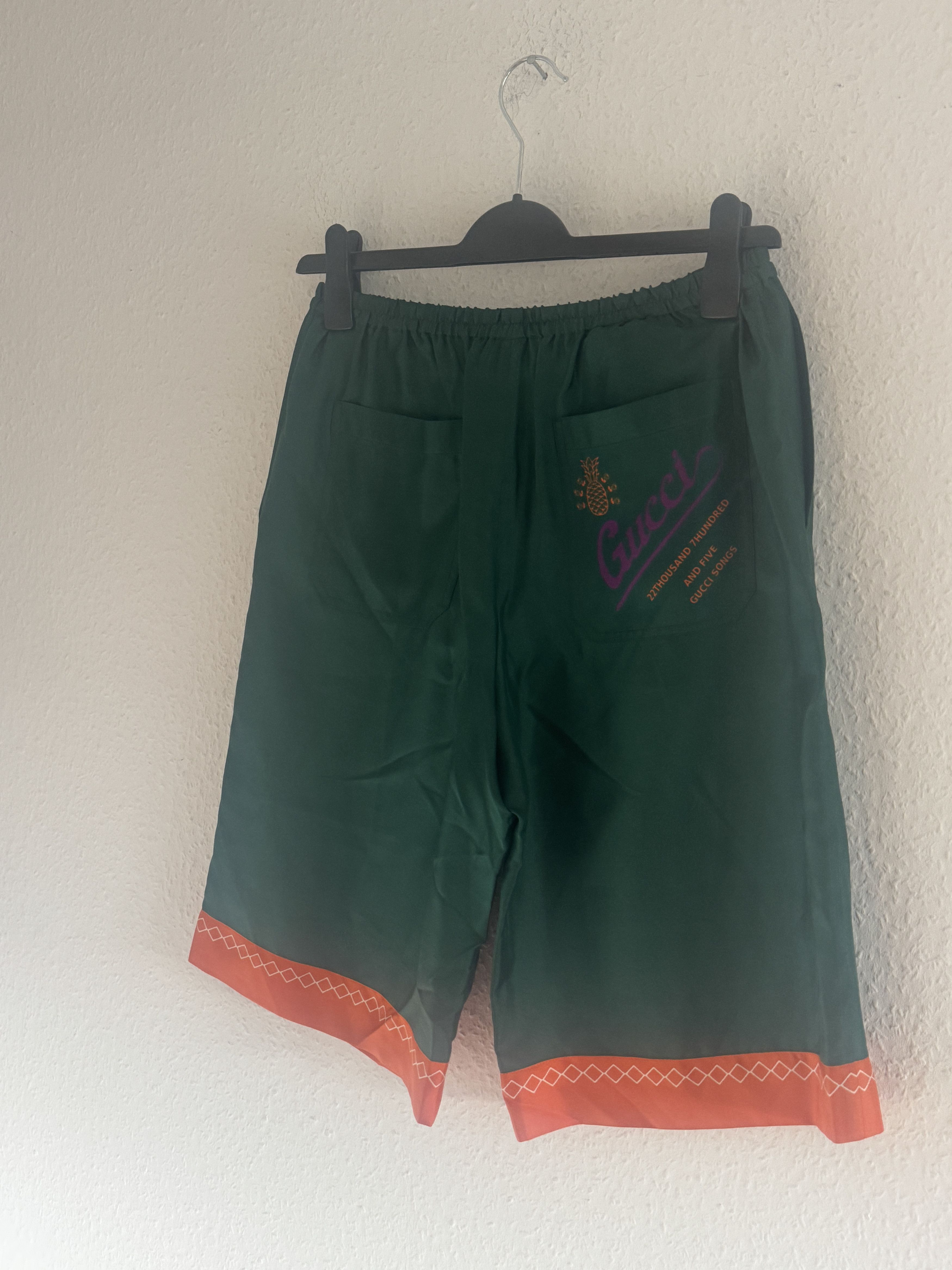 Gucci Green Silk Logo Shorts Size US 30 / EU 46 - 13 Thumbnail