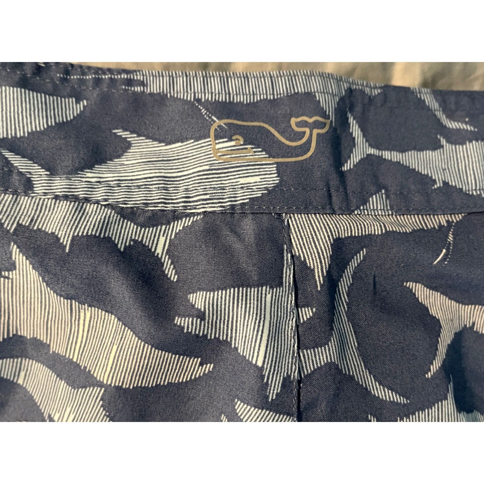 Vineyard Vines Vineyard Vines Swim Trunks Men 36 Board Shorts Blue Fish Tarpon Sketch Chappy Pockets Inseam 9" Size US 36 / EU 52 - 5 Thumbnail