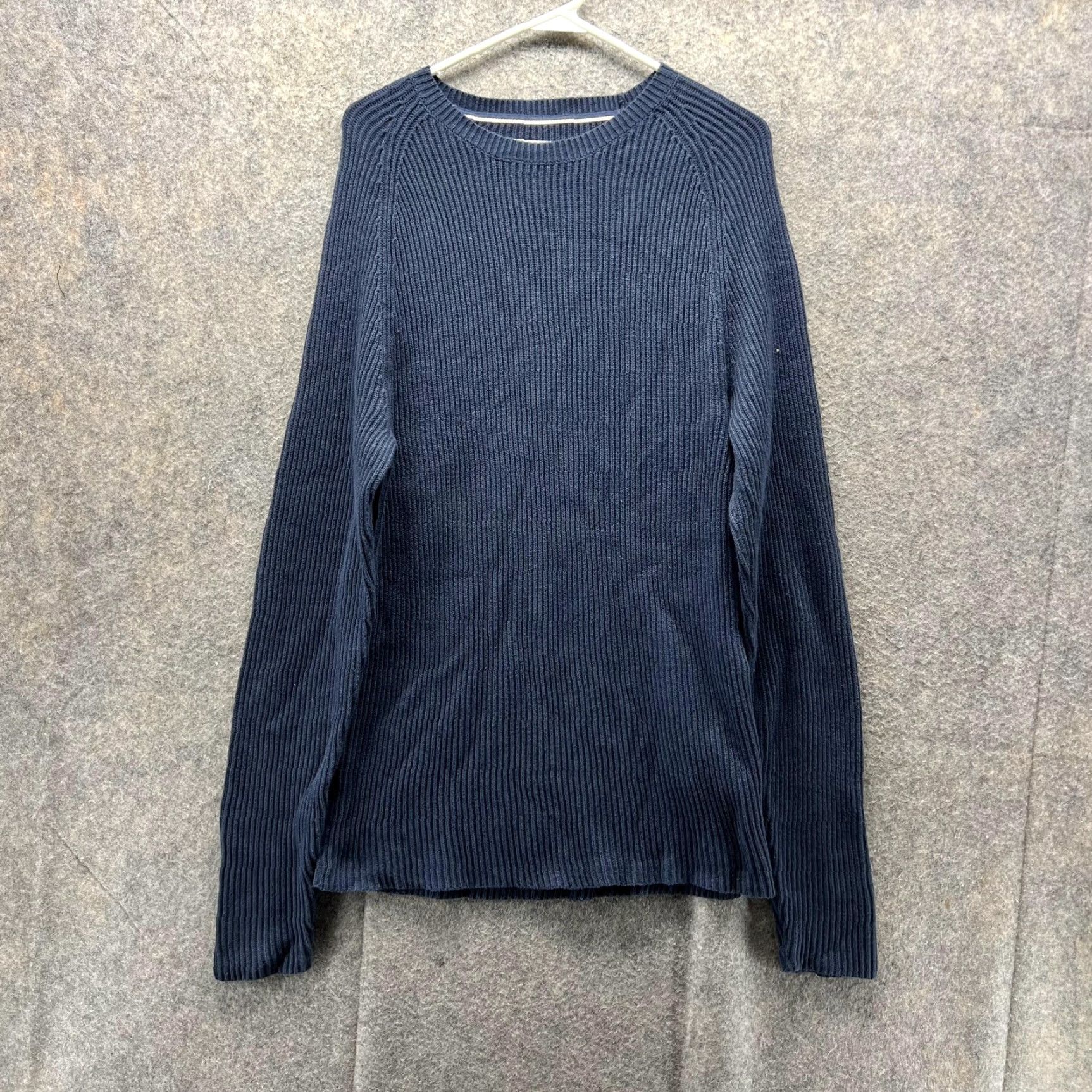 Levi's VINTAGE Levi's Sweater Men Medium Blue Navy Pullover Crewneck Knit Knitwear Long Sleeve Crew Neck All Seasons Logo Size US M / EU 48-50 / 2 - 2 Thumbnail