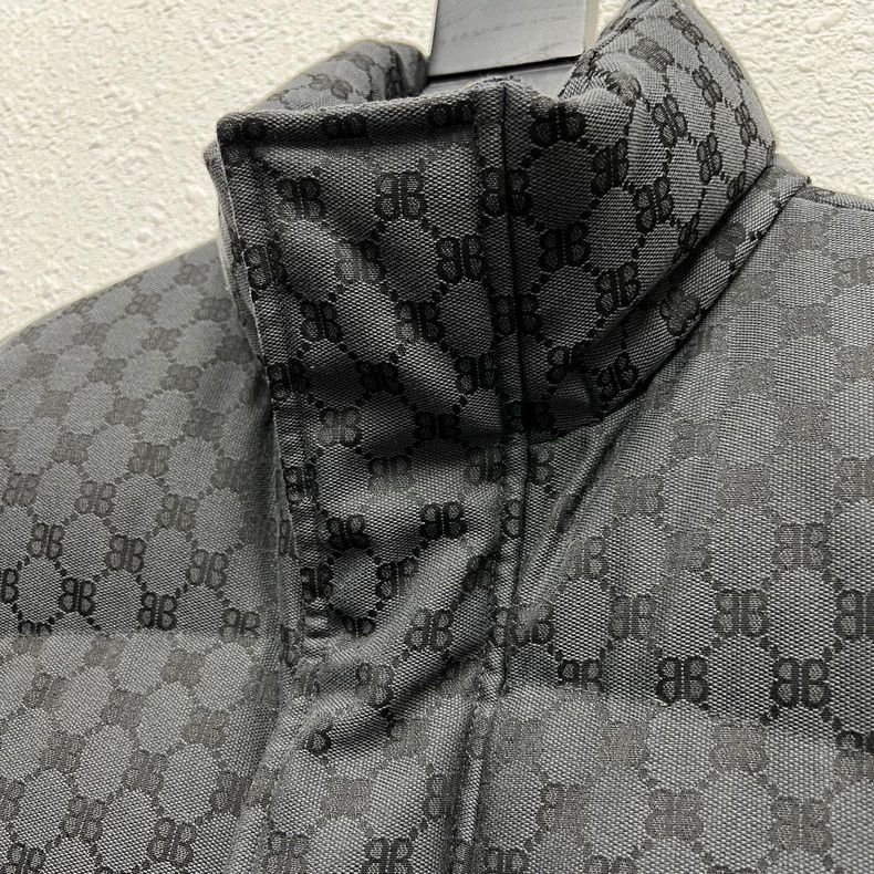 Balenciaga Balenciaga size M Presbyopia full printed down vest black Size S / US 4 / IT 40 - 3 Thumbnail
