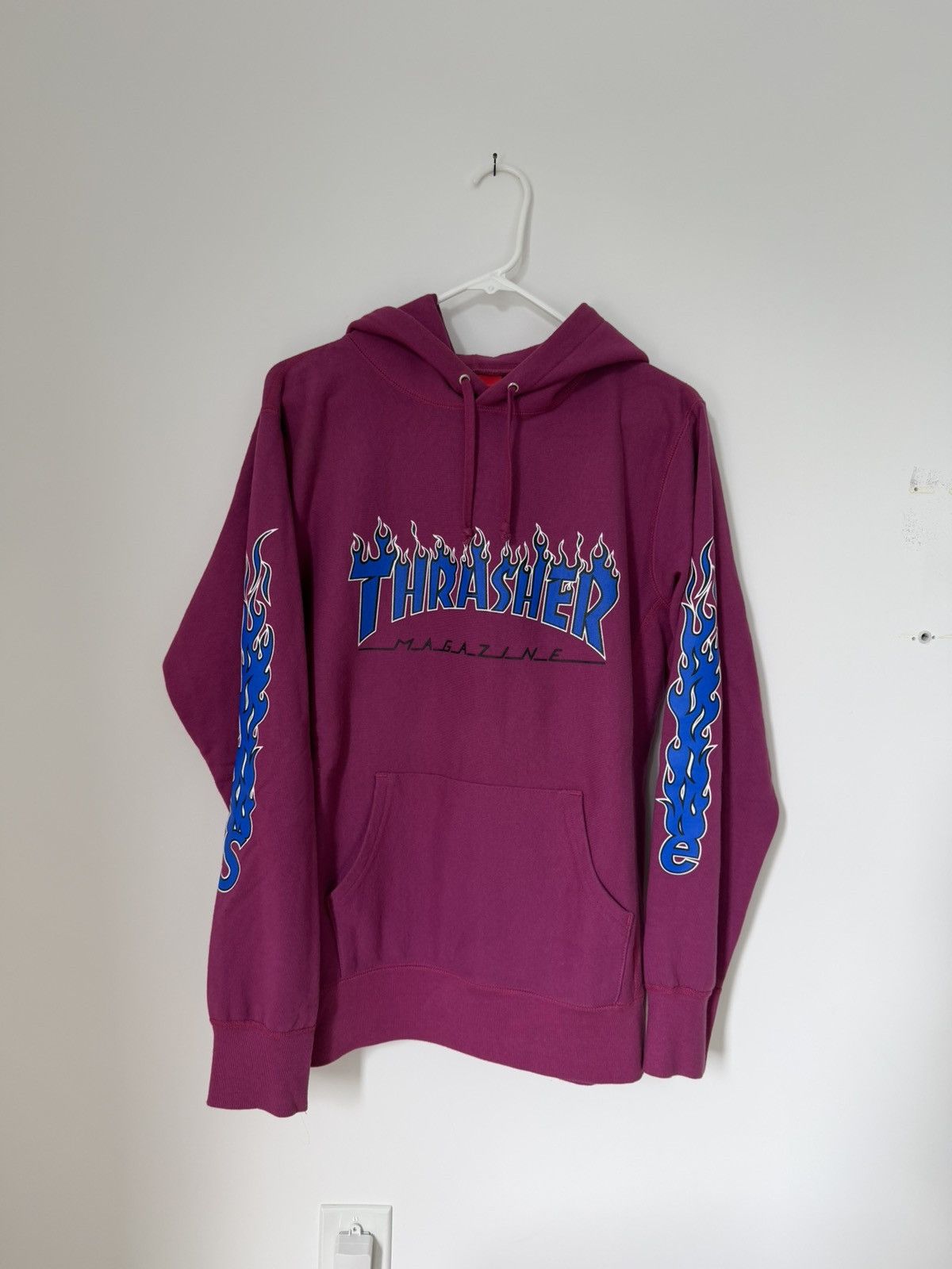 Supreme × Thrasher Supreme x Thrasher logo flame sleeves hoodie