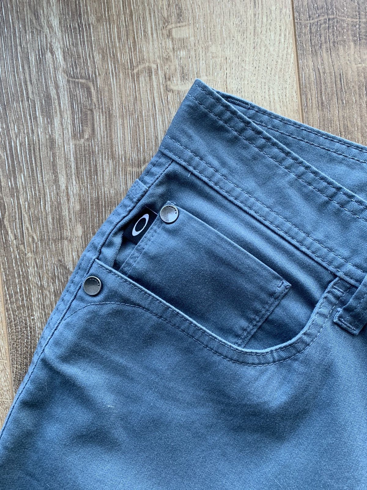 Oakley Vintage Oakley shorts Size US 32 / EU 48 - 4 Thumbnail