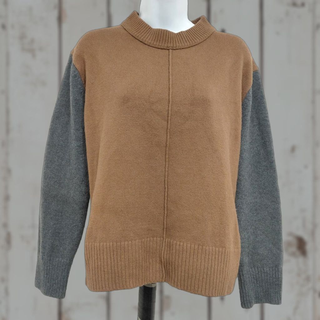 Banana Republic Banana Republic Sweater Womens M Brown/Gray Long Sleeve Crewneck Wool Blend Knit Pullover Size M / US 6-8 / IT 42-44 - 1 Thumbnail