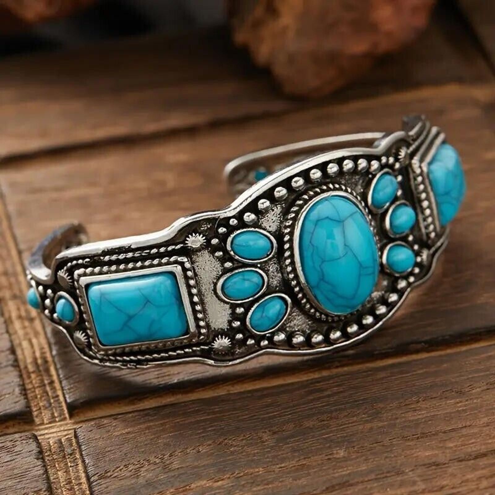 Other Unisex Faux Turquoise Native American Style Bracelet Size ONE SIZE - 2 Thumbnail