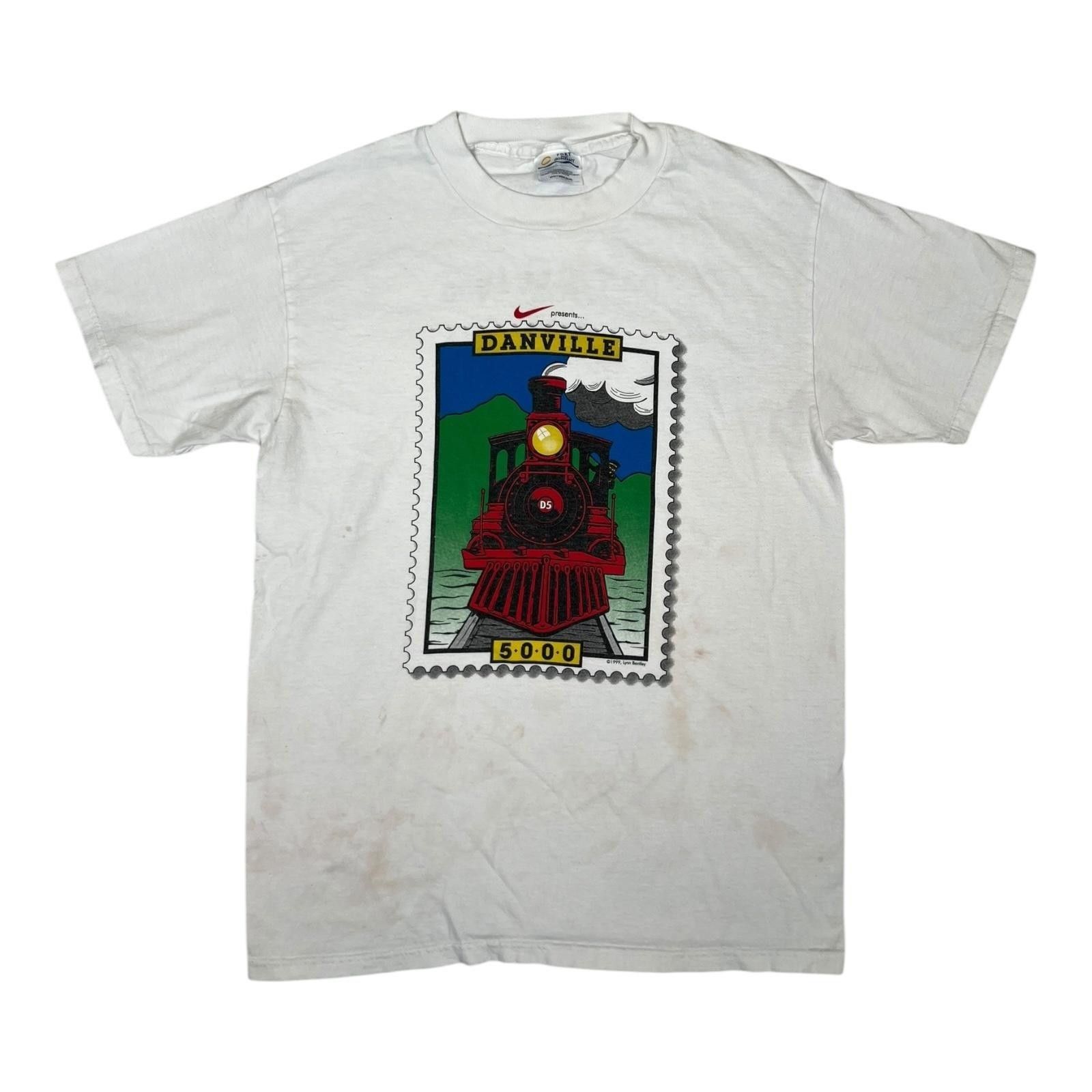 Port & Company Vintage Danville 5000 Nike Train T-Shirt Mens Medium White 5 Size US M / EU 48-50 / 2 - 1 Thumbnail