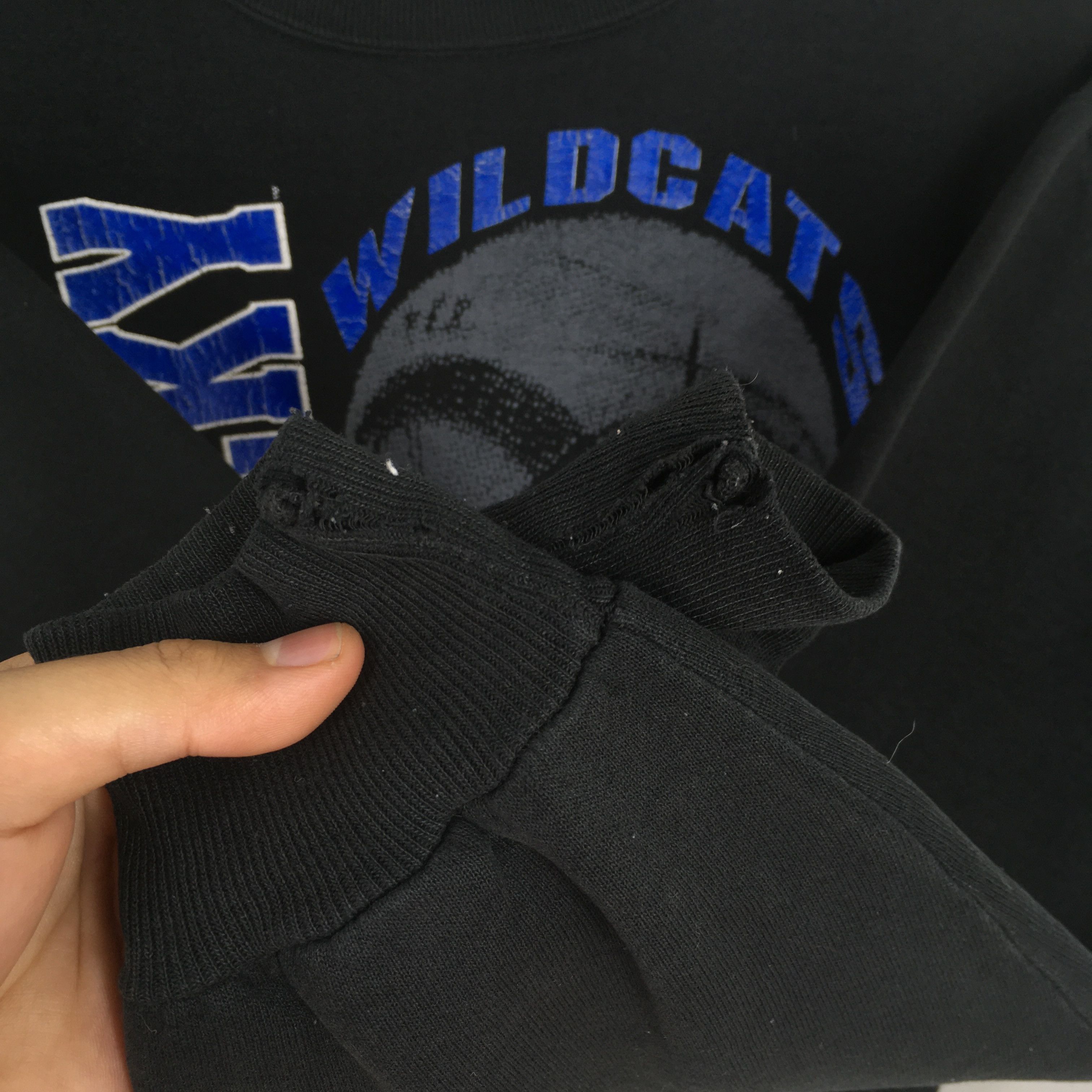 NCAA × Vintage Vintage Kentucky Wildcats NCAA Sweatshirt Medium Size US M / EU 48-50 / 2 - 5 Thumbnail