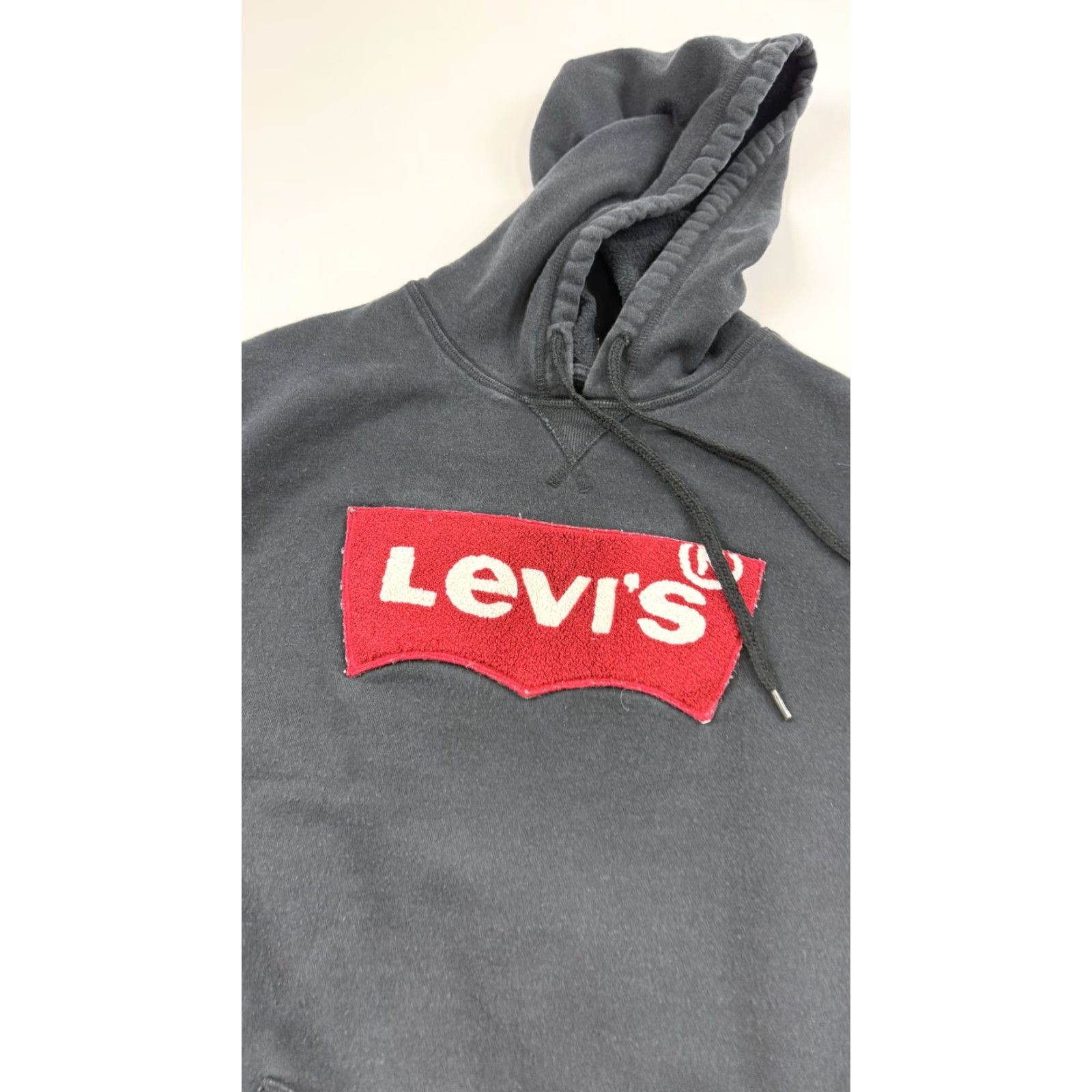 Levi's Levi's Hoodie Mens Large Black Red Logo Pullover Sweatshirt Fleece Pocket Casual Size US L / EU 52-54 / 3 - 6 Thumbnail