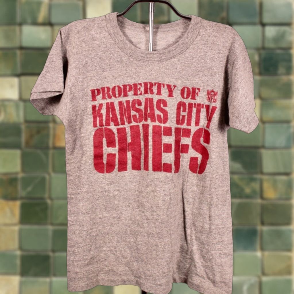 Vintage VINTAGE Chiefs TShirt Mens 70s 80s Gray Cotton NFL Kansas City Football XS Size US XS / EU 42 / 0 - 1 Thumbnail