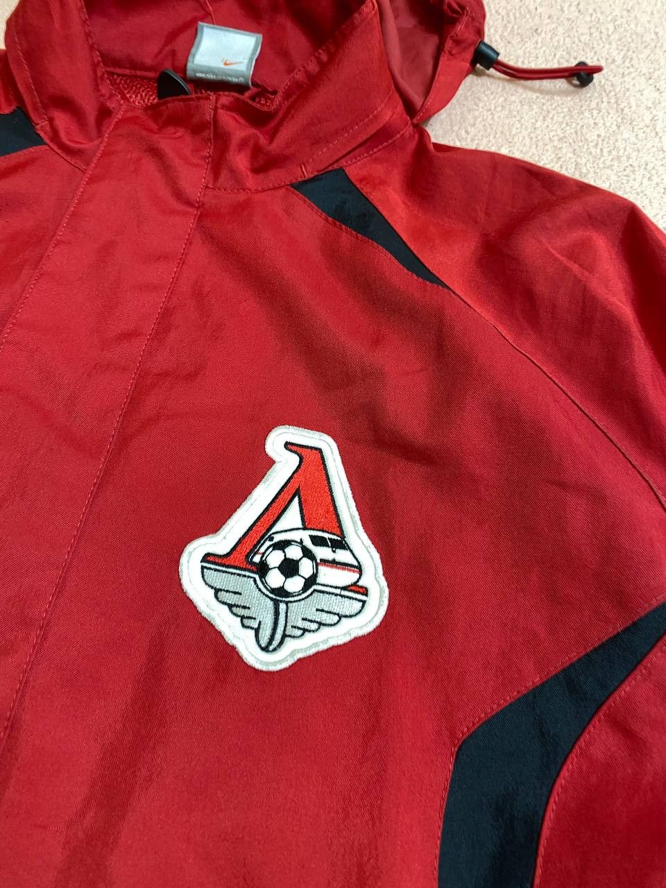 Nike Vintage Nike Small Swoosh Outdoor Jacket Size US S / EU 44-46 / 1 - 6 Thumbnail