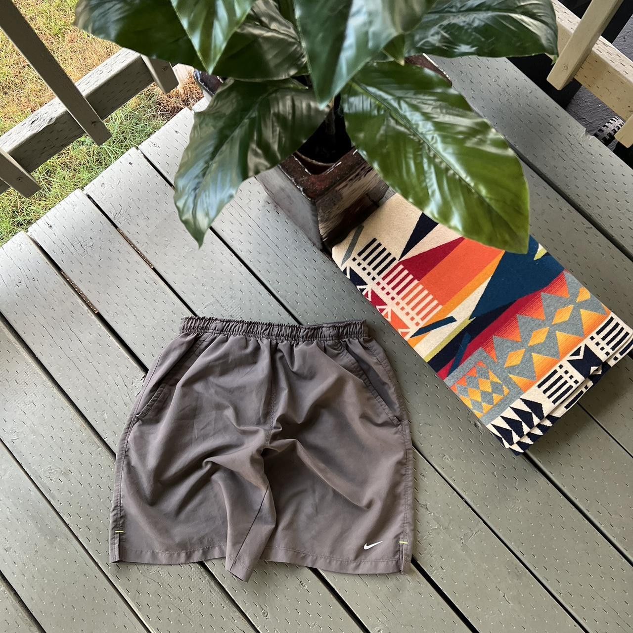 Nike × Vintage Vintage Nike shorts Size US 28 / EU 44 - 2 Thumbnail