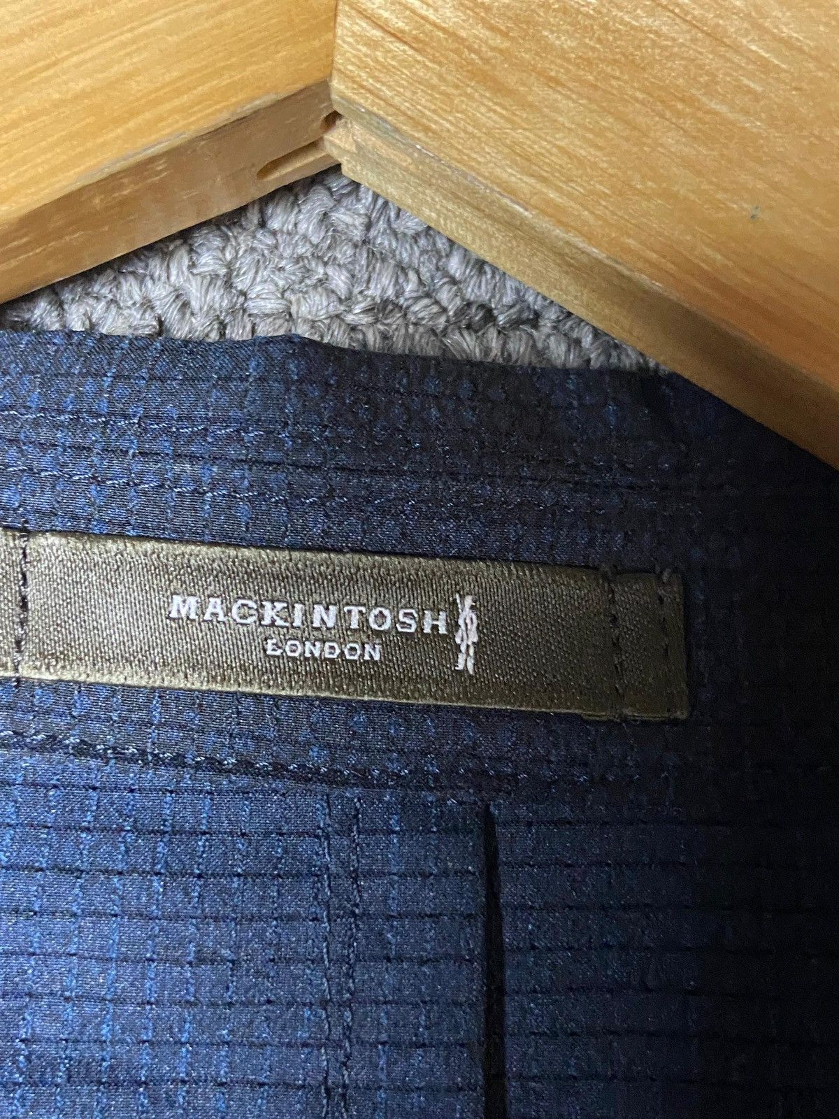 Japanese Brand × Mackintosh × Vintage Mackintosh London Polyester Light Blazer (122) Size US XS / EU 42 / 0 - 7 Thumbnail