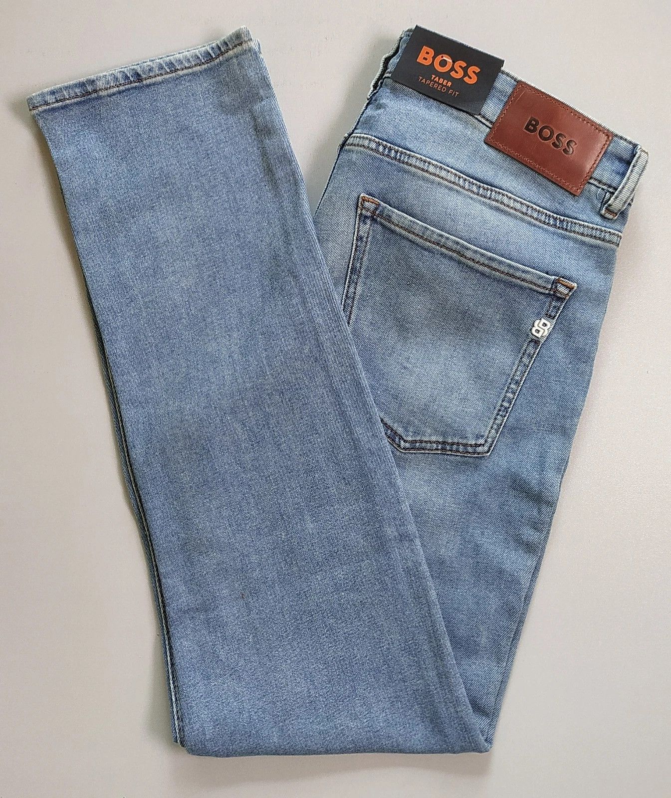 Hugo Boss HUGO BOSS DELAWARE Slim fit men's Jeans Free Shipping T-6014 Size US 33 - 4 Thumbnail