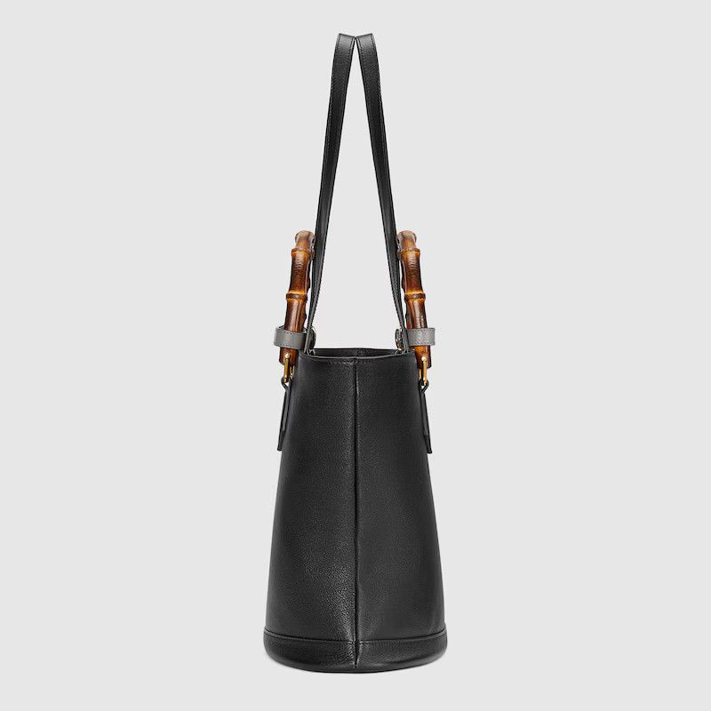 Gucci o1s1wg110225 Size: OS / Diana Medium Tote Bag in Black Size ONE SIZE - 6 Thumbnail