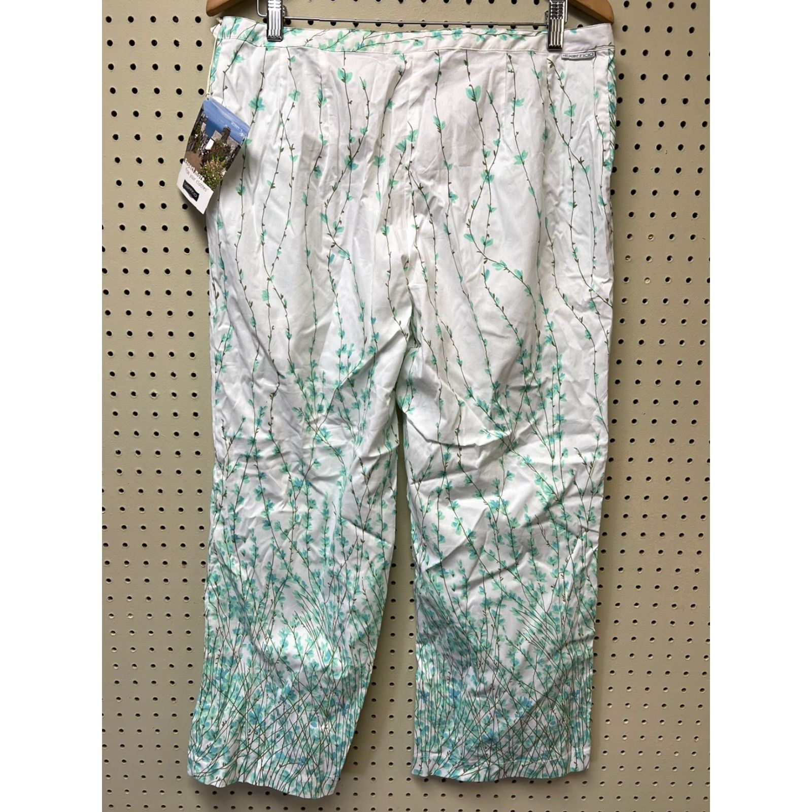 ExOfficio ExOfficio Vignette Capri Pants Womens Travel White Floral Cotton Blend 16 Regular Size 16 Women Size 38" / US 16 / IT 52 - 2 Thumbnail