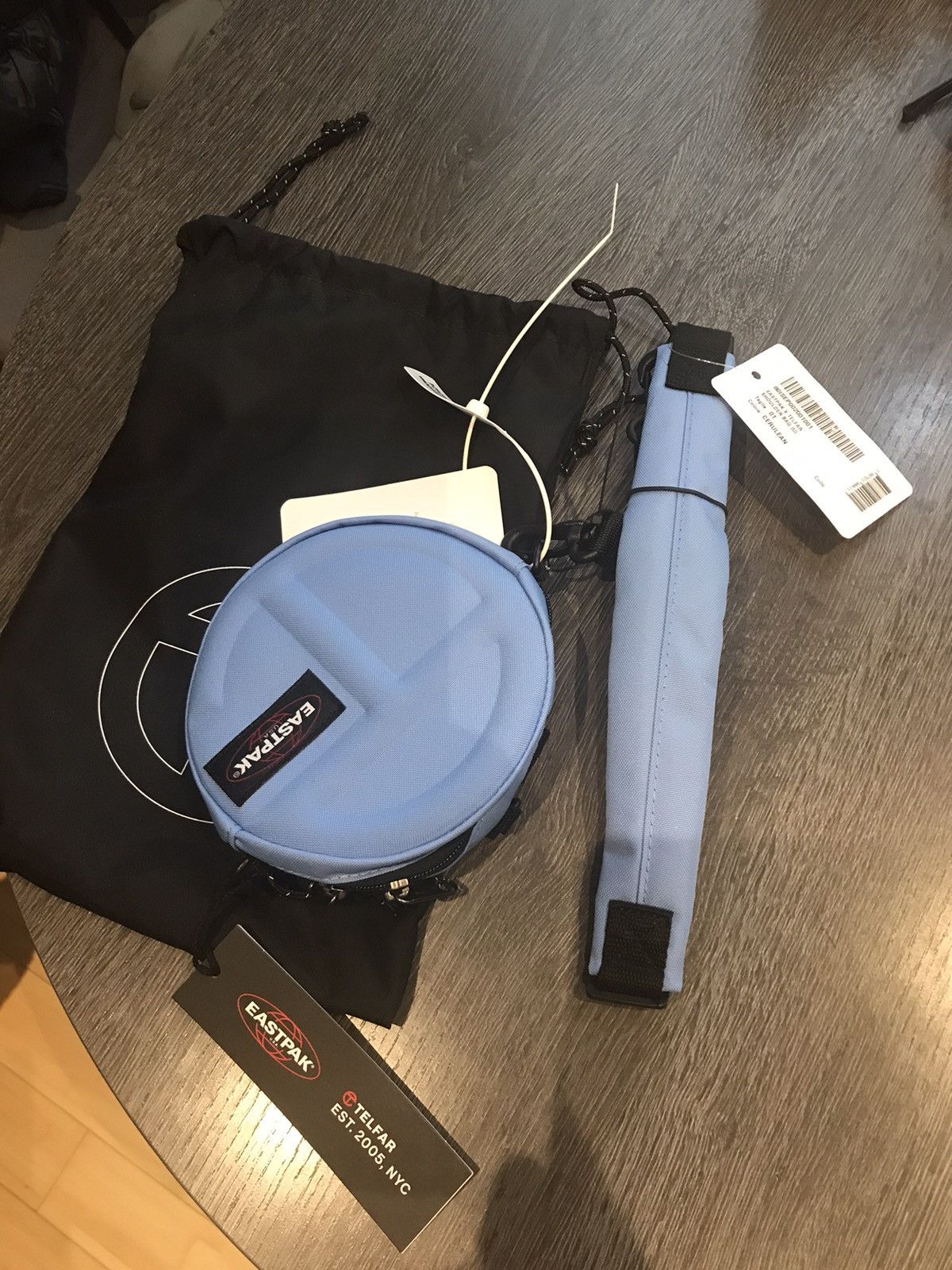 Eastpak × Telfar Telfar circle Size ONE SIZE - 1 Thumbnail