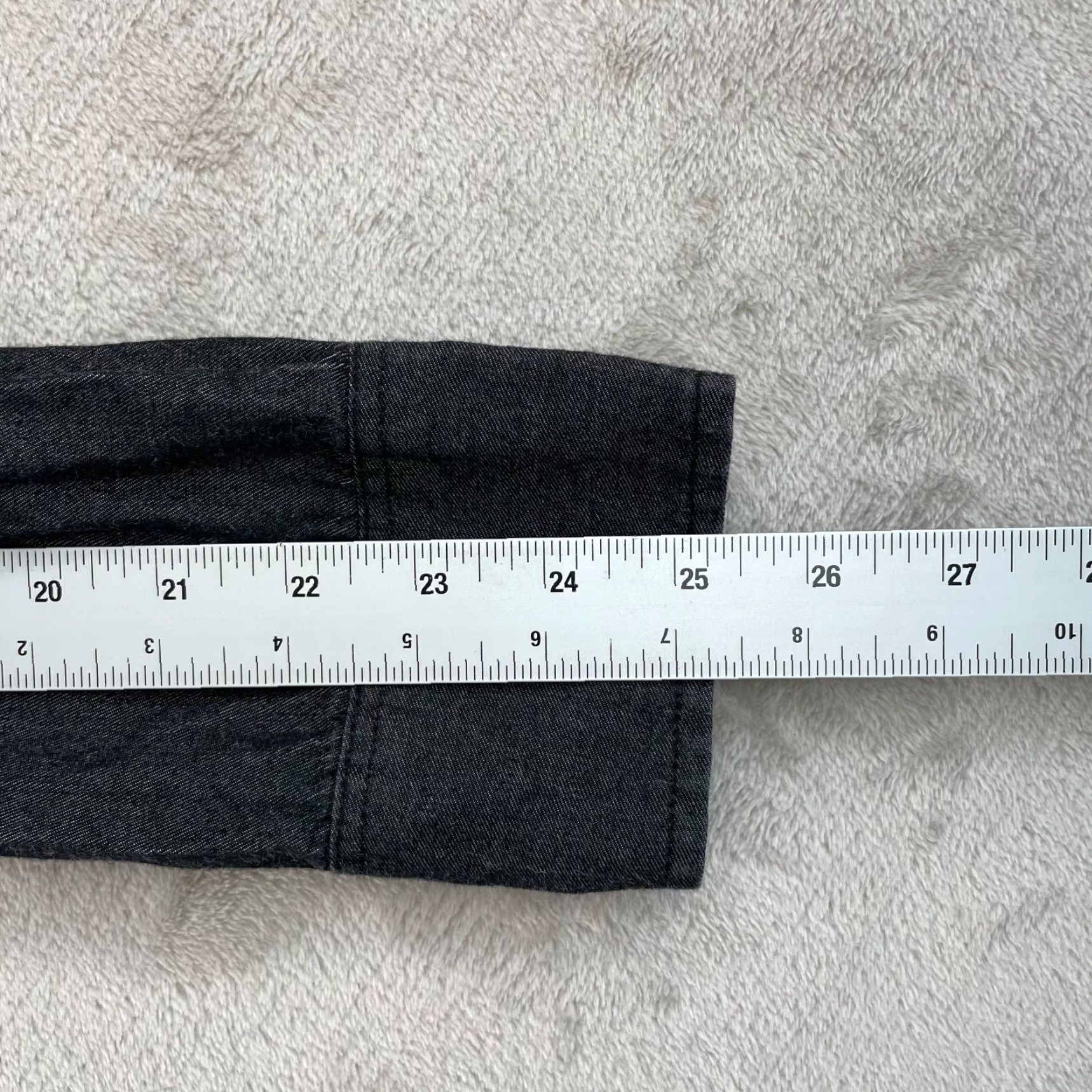 Rag & Bone rag & bone New York Fit 3 Denim Shirt Men Medium Black Oxford LS Button-Up Size US M / EU 48-50 / 2 - 7 Thumbnail
