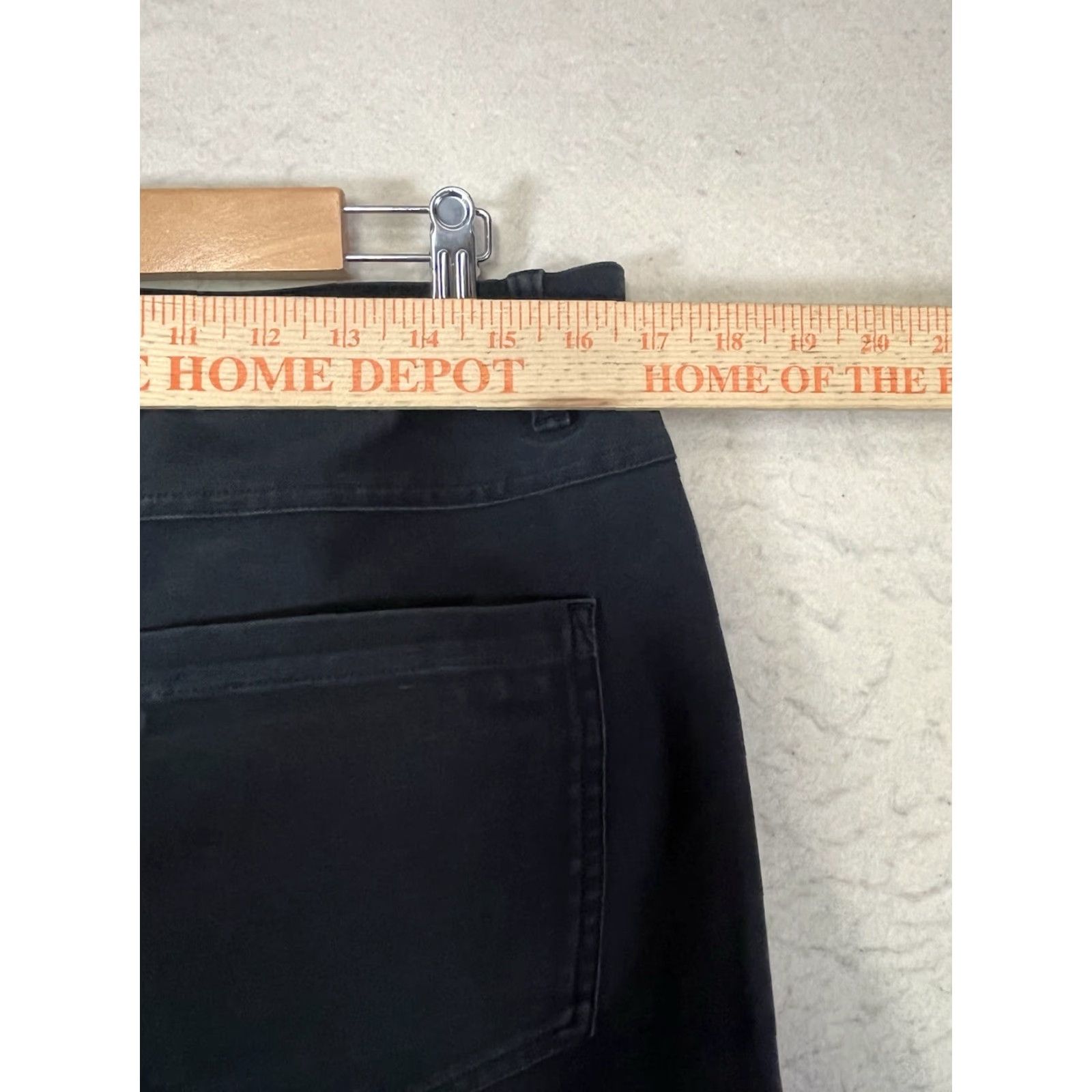 Lululemon Lululemon Classic-Fit 5 Pocket Men’s Size 32 Pants Black See All Pictures Faded Size US 32 / EU 48 - 3 Thumbnail