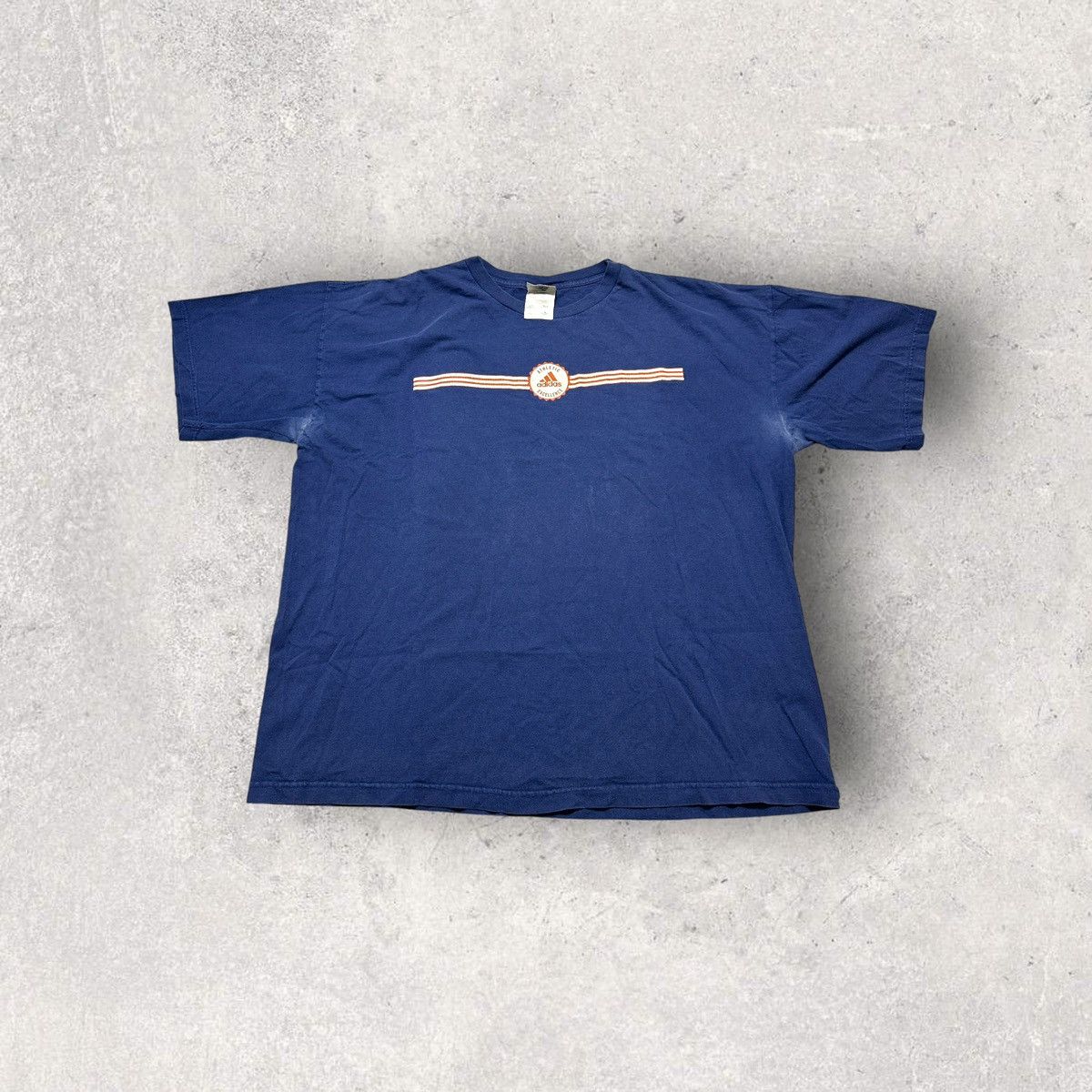 Adidas × Vintage Vintage Adidas tee Size US XXL / EU 58 / 5 - 1 Thumbnail