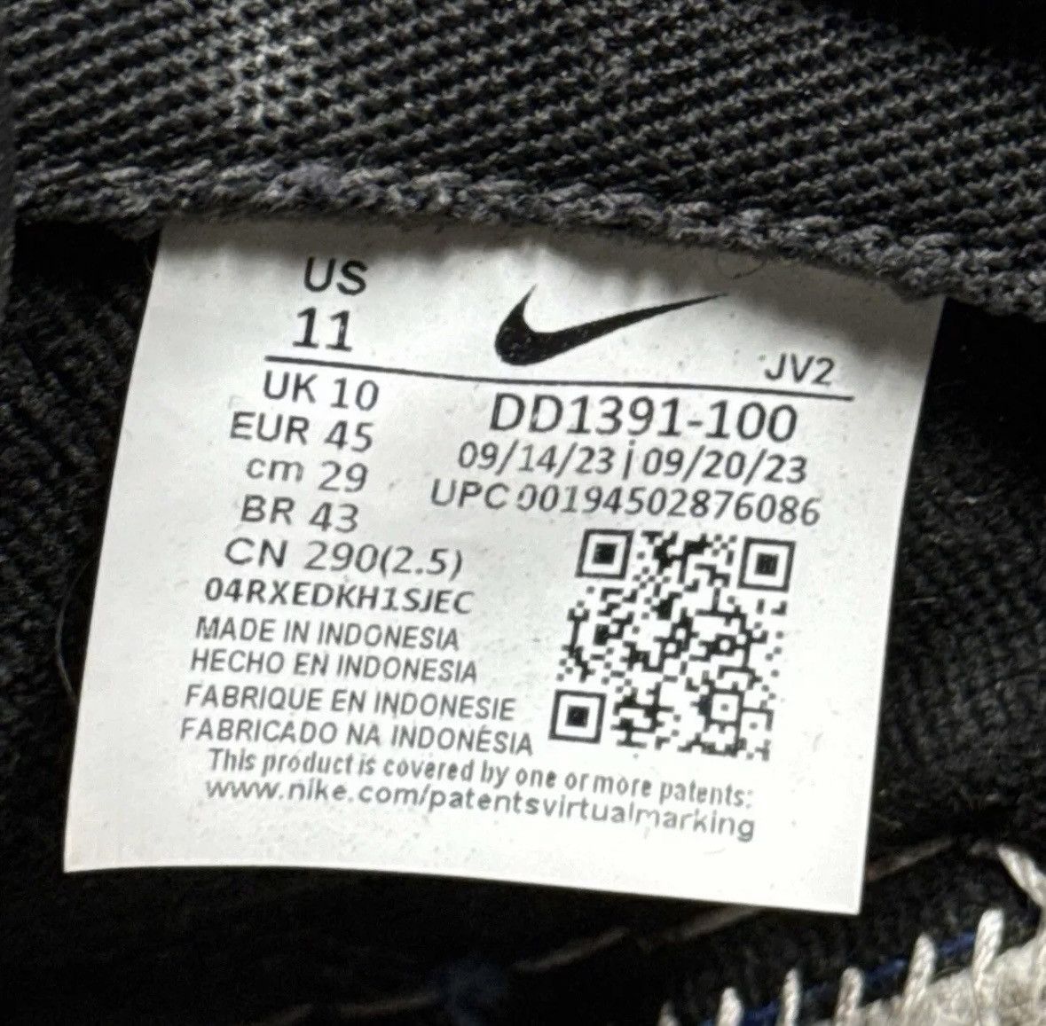 Nike Nike Dunk “Panda” Size US 11 / EU 44 - 9 Thumbnail