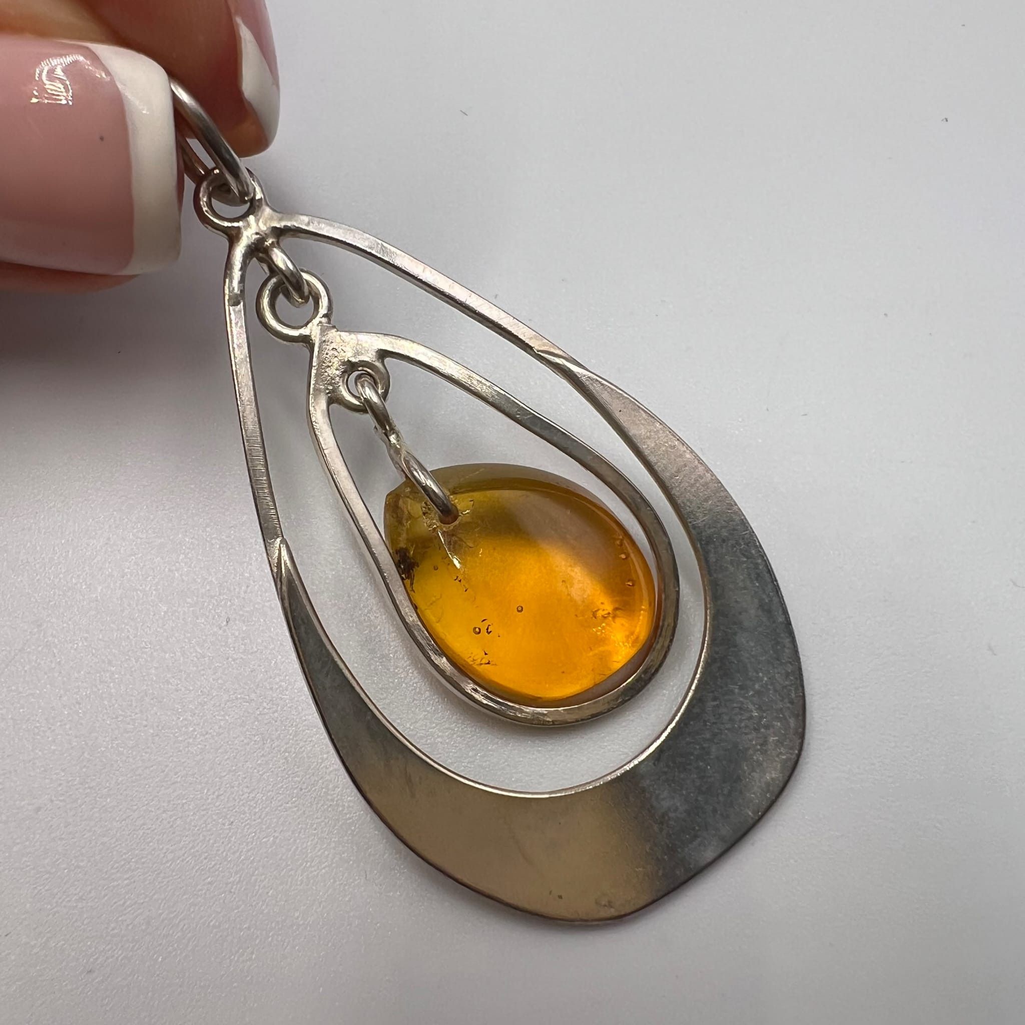 Sterling Silver × Vintage Vintage Style Sterling Silver Teardrop Amber Pendant Jewelry Size ONE SIZE - 7 Thumbnail