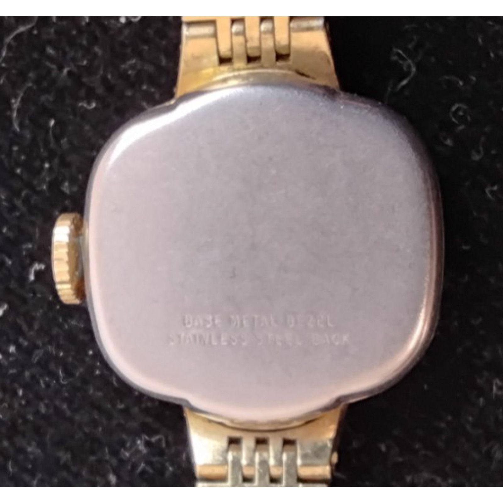 Timex Timex Gold Tone Wind Up Watch Women's Vintage Rectangular Size ONE SIZE - 9 Thumbnail
