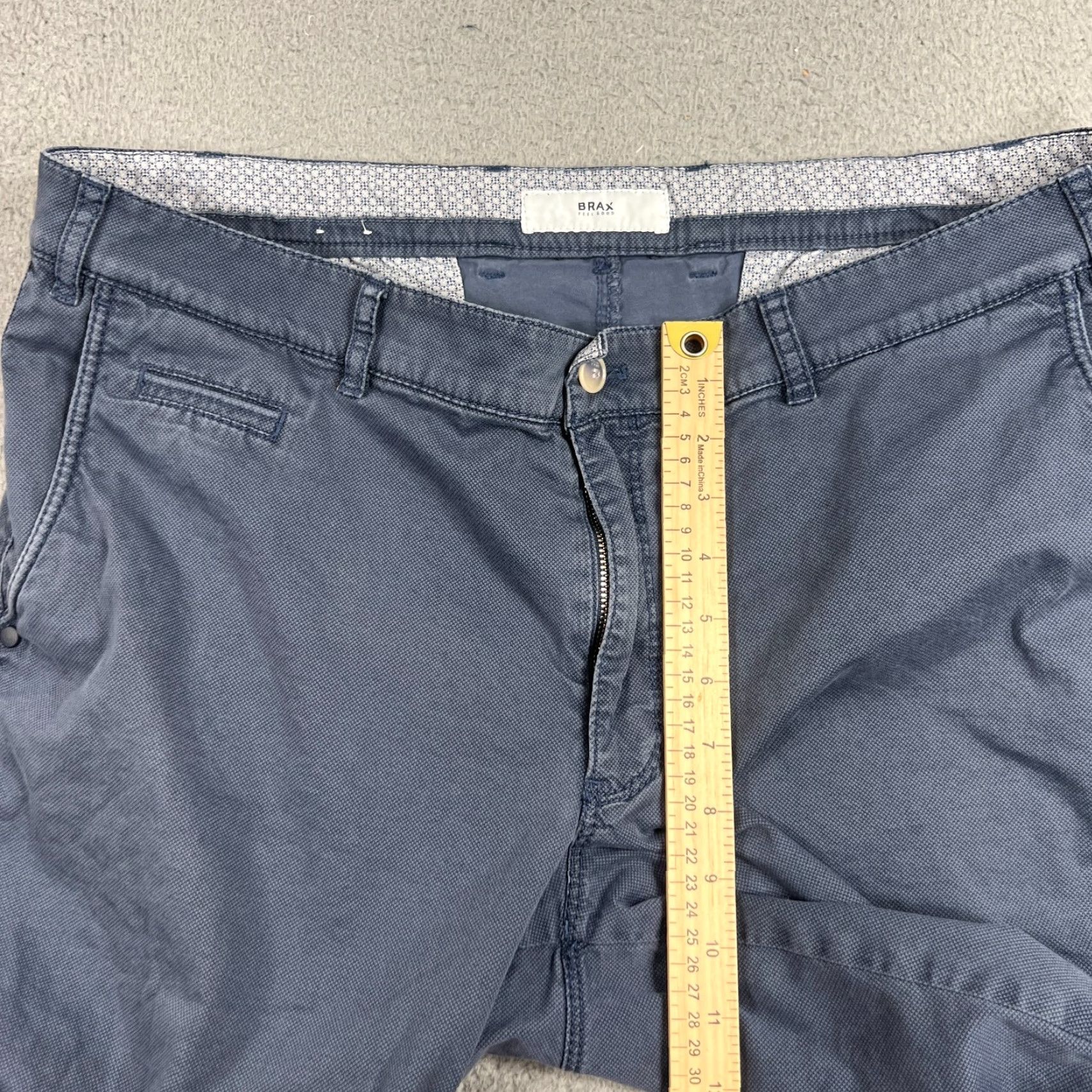 BRAX BRAX Shorts Men 40 Chino Flat Front Blue Breathable Lightweight Casual Mid Rise 11in Inseam Size US 40 / EU 56 - 5 Thumbnail