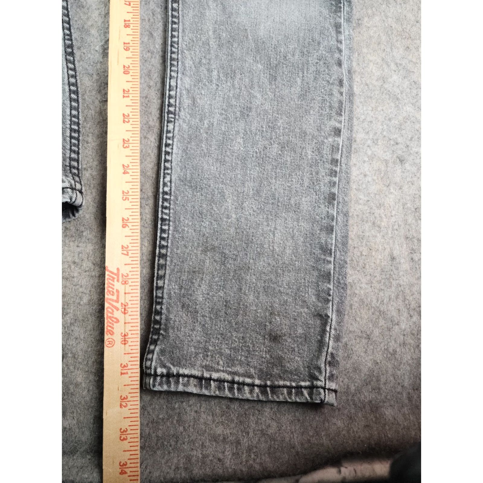 Levi's Levi's 502 Jeans Men's 34x34 Regular Taper Gray Stretch Distressed Whiskers Denim 5-Pocket Zipper Button Belt Loops Size US 34 / EU 50 - 7 Thumbnail