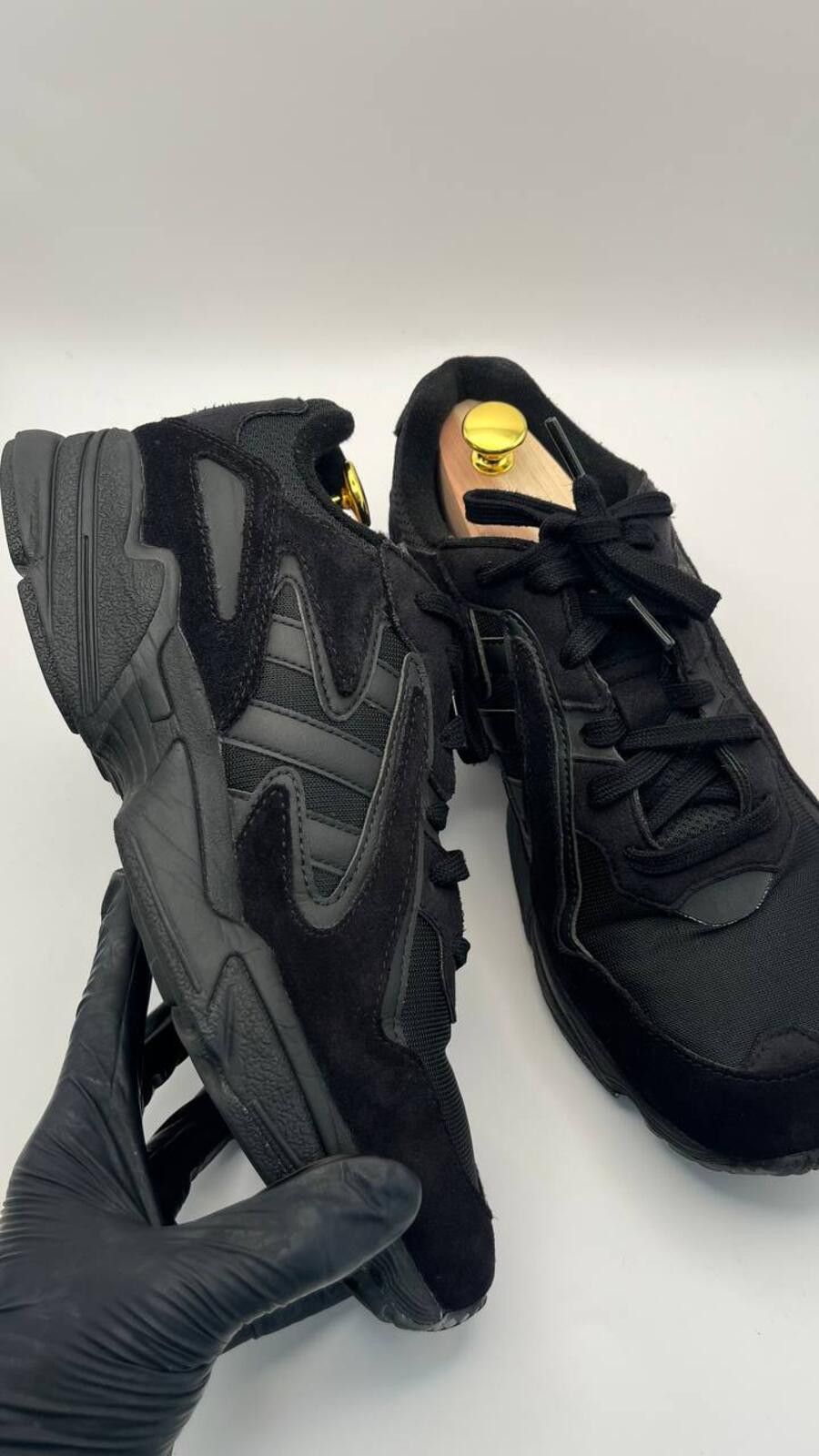 Adidas Adidas Yung-96 Chasm Triple Black Size US 8.5 / EU 41-42 - 2 Thumbnail