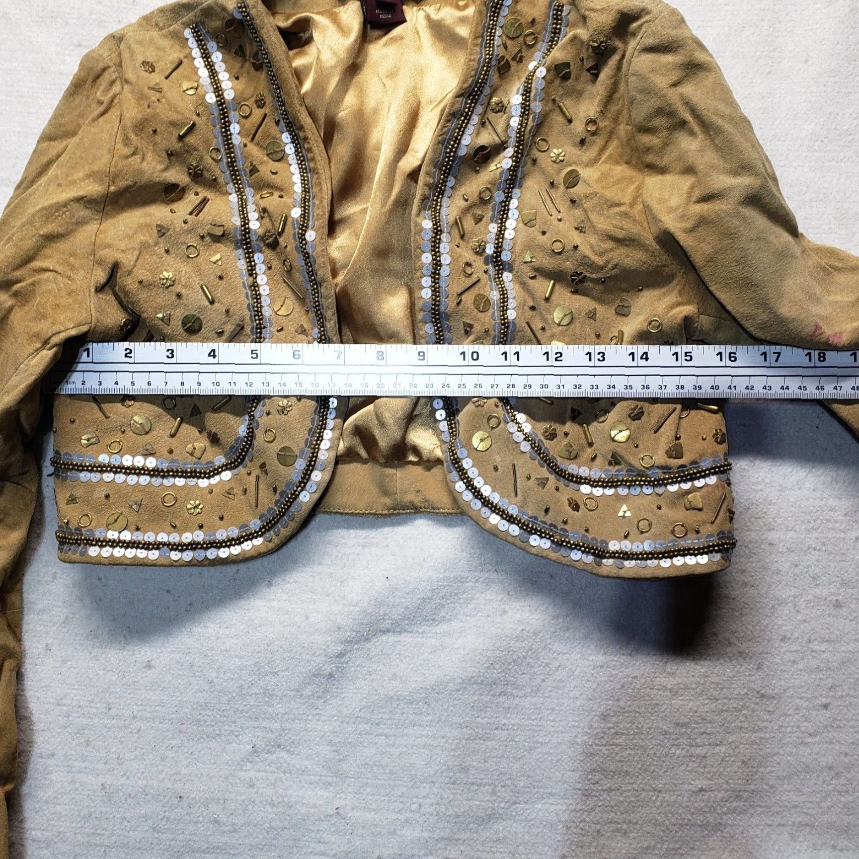 Vintage VINTAGE Margaret Godfrey Suede Bolero Jacket Beige Beaded Sequins Size M Medium Womens Jacket Size M / US 6-8 / IT 42-44 - 7 Thumbnail
