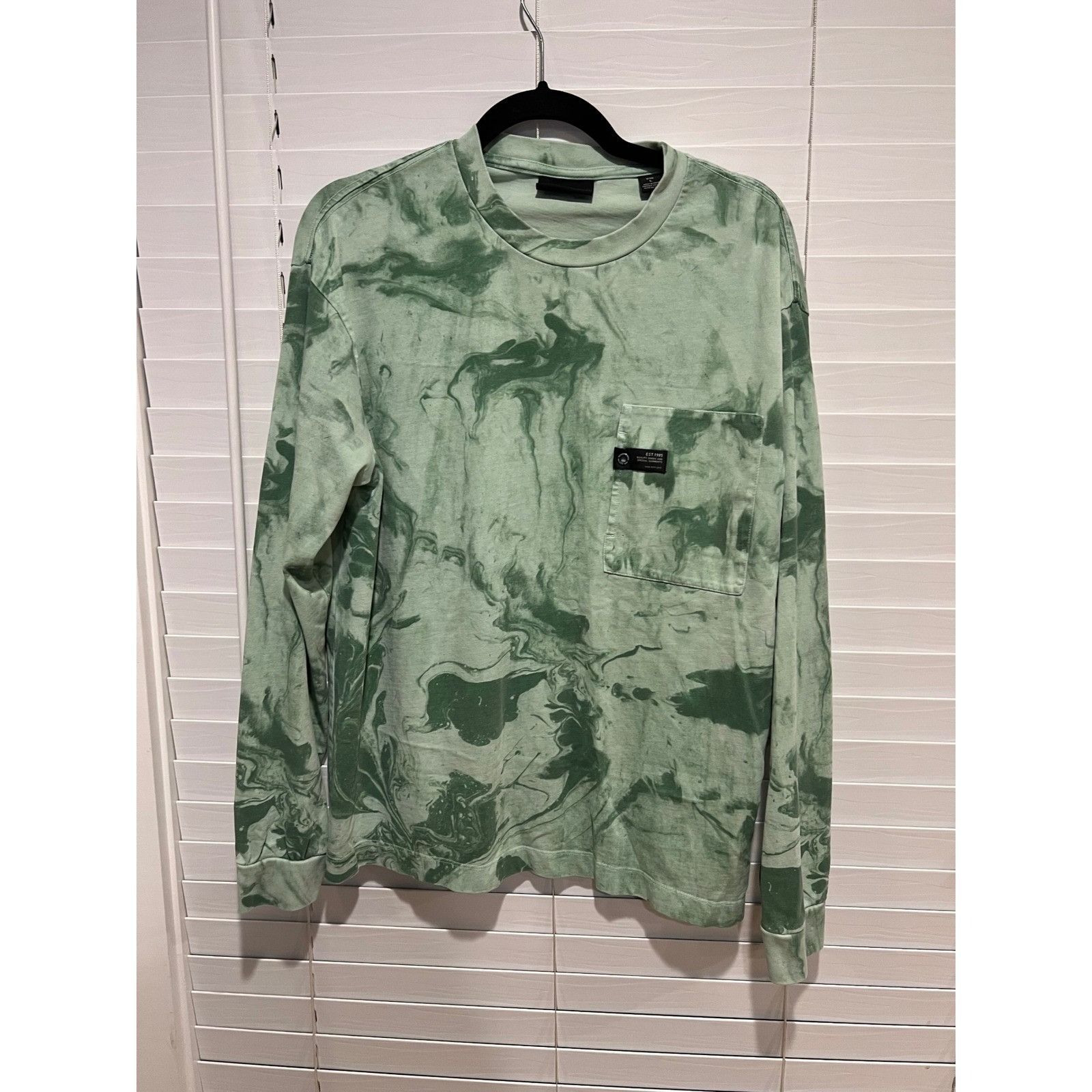 Scotch & Soda Scotch & Soda Men's Green Marble Print Long Sleeve T-Shirt S Size US L / EU 52-54 / 3 - 1 Thumbnail