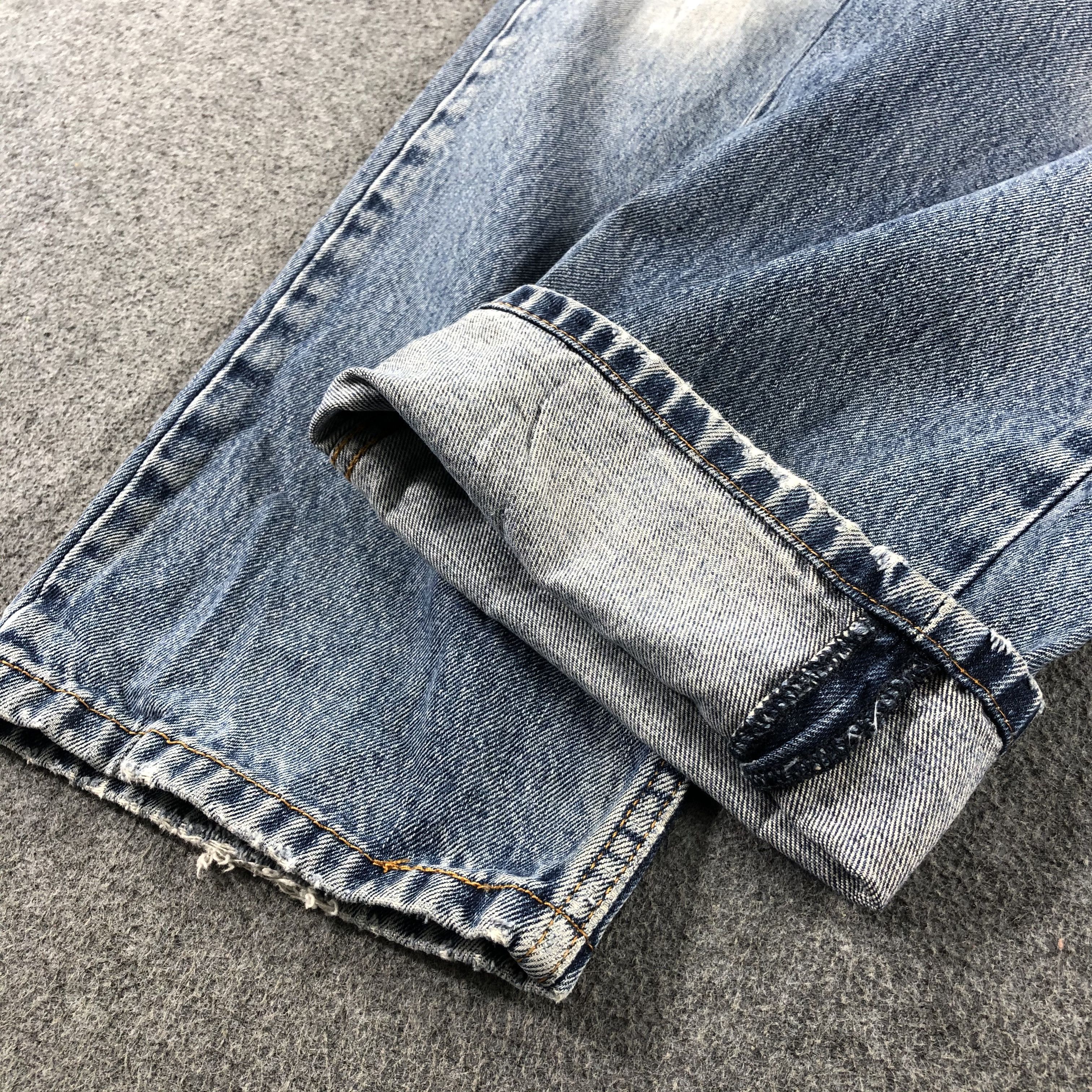 Levi's Vintage Blue Wash Levis 550 Jeans-J2384 Size US 33 - 7 Thumbnail