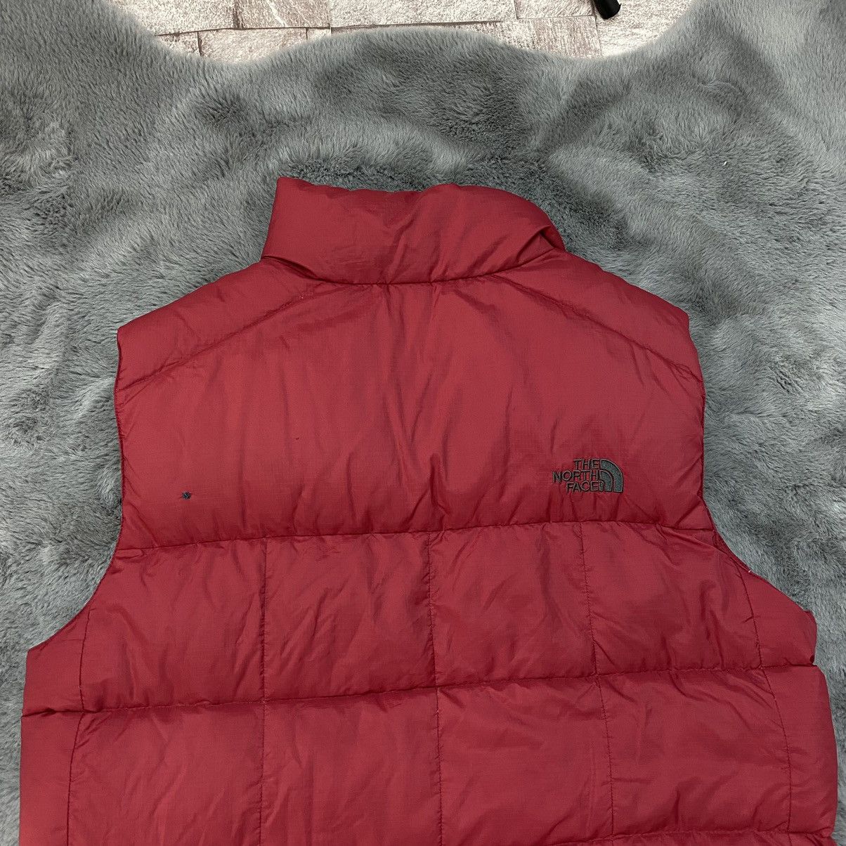 Japanese Brand × The North Face × Vintage Vintage The North Face 550 Goose Down Vest Jacket Size US L / EU 52-54 / 3 - 12 Thumbnail