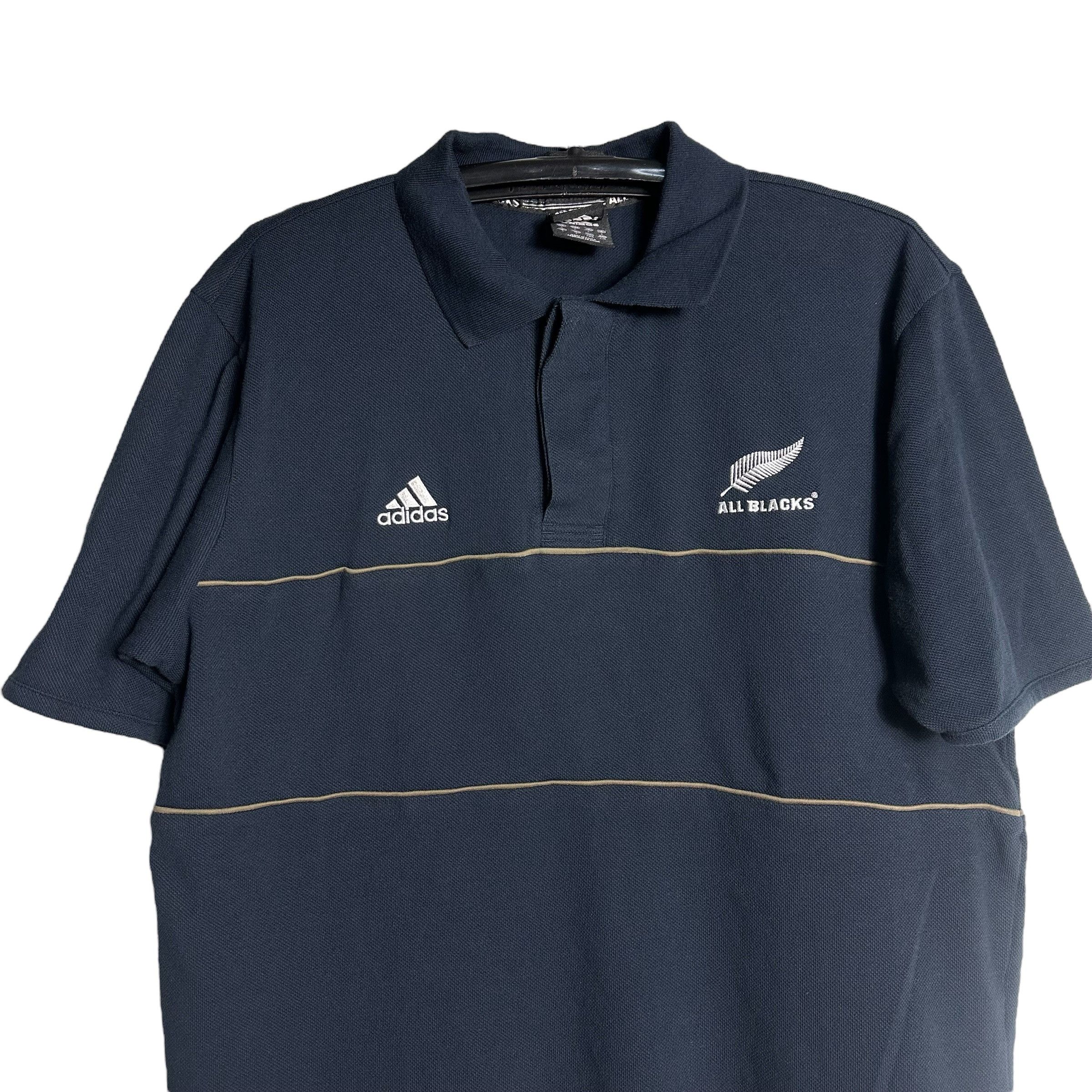 Adidas 🔥RARE🔥Vintage Adidas x All Blacks Sportwear Polo Shirt Size US L / EU 52-54 / 3 - 2 Thumbnail