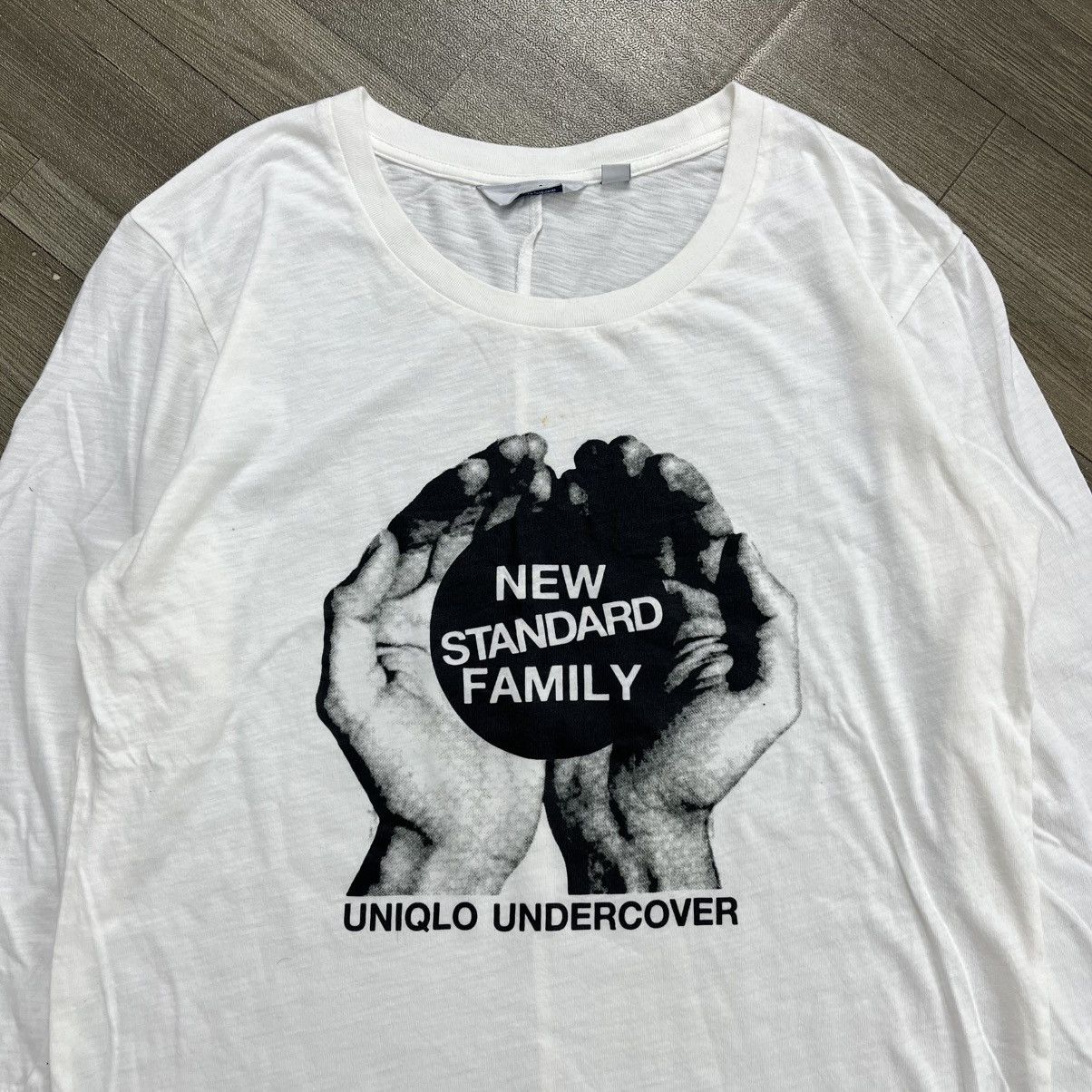 Undercover × Uniqlo Jun Takahashi Undercover x Uniqlo New Standard Family Raglan Size US S / EU 44-46 / 1 - 2 Thumbnail