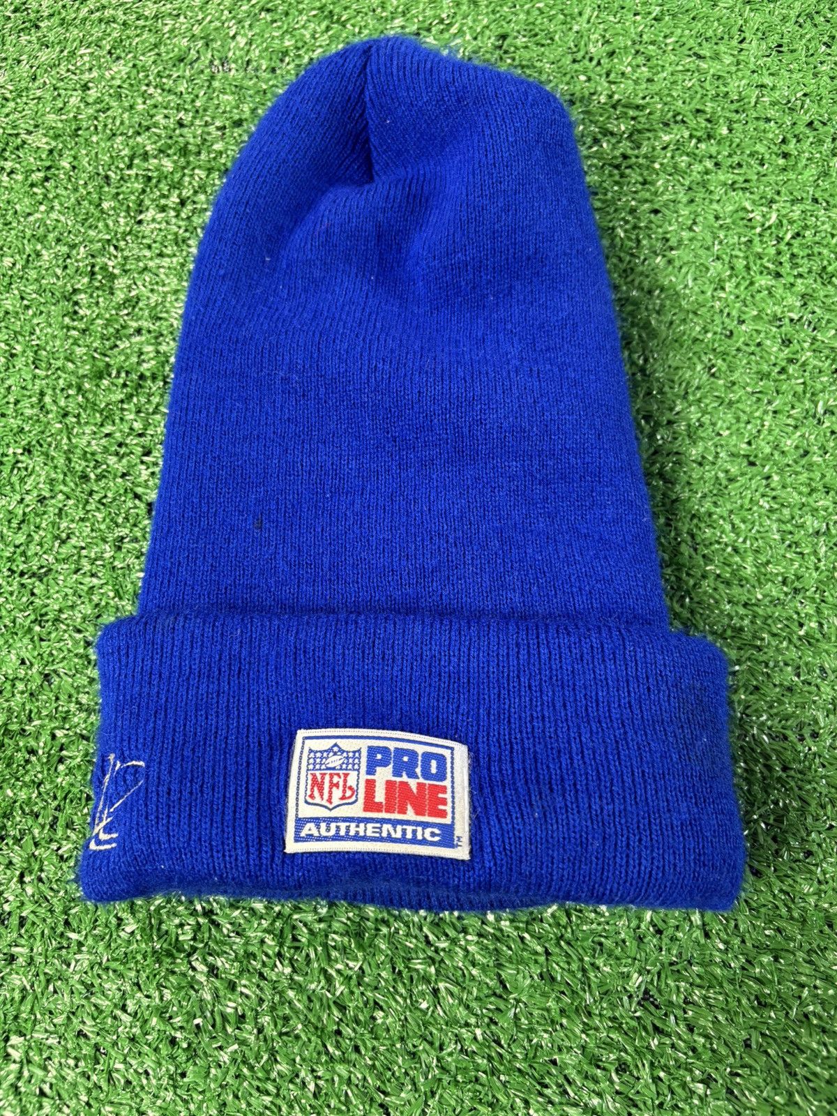 NFL × Vintage Vintage Buffalo Bills Logo Athletic Beanie Hat Size ONE SIZE - 4 Thumbnail