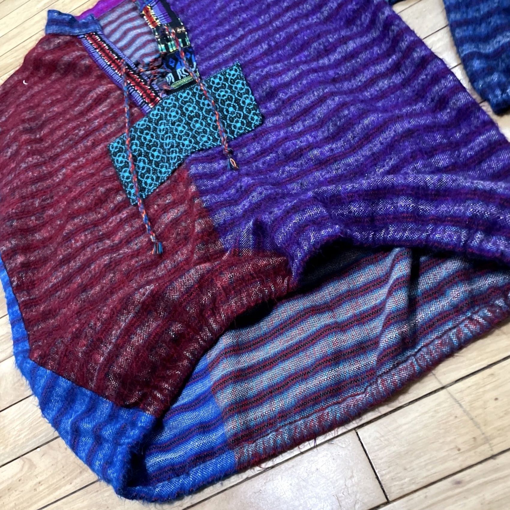 AQUA Hippie Surfer Beach Sweater Adult L Tribal Knit Aqua Purple Red ColorBlock 44" Ensemble Size L / US 10 / IT 46 - 6 Thumbnail