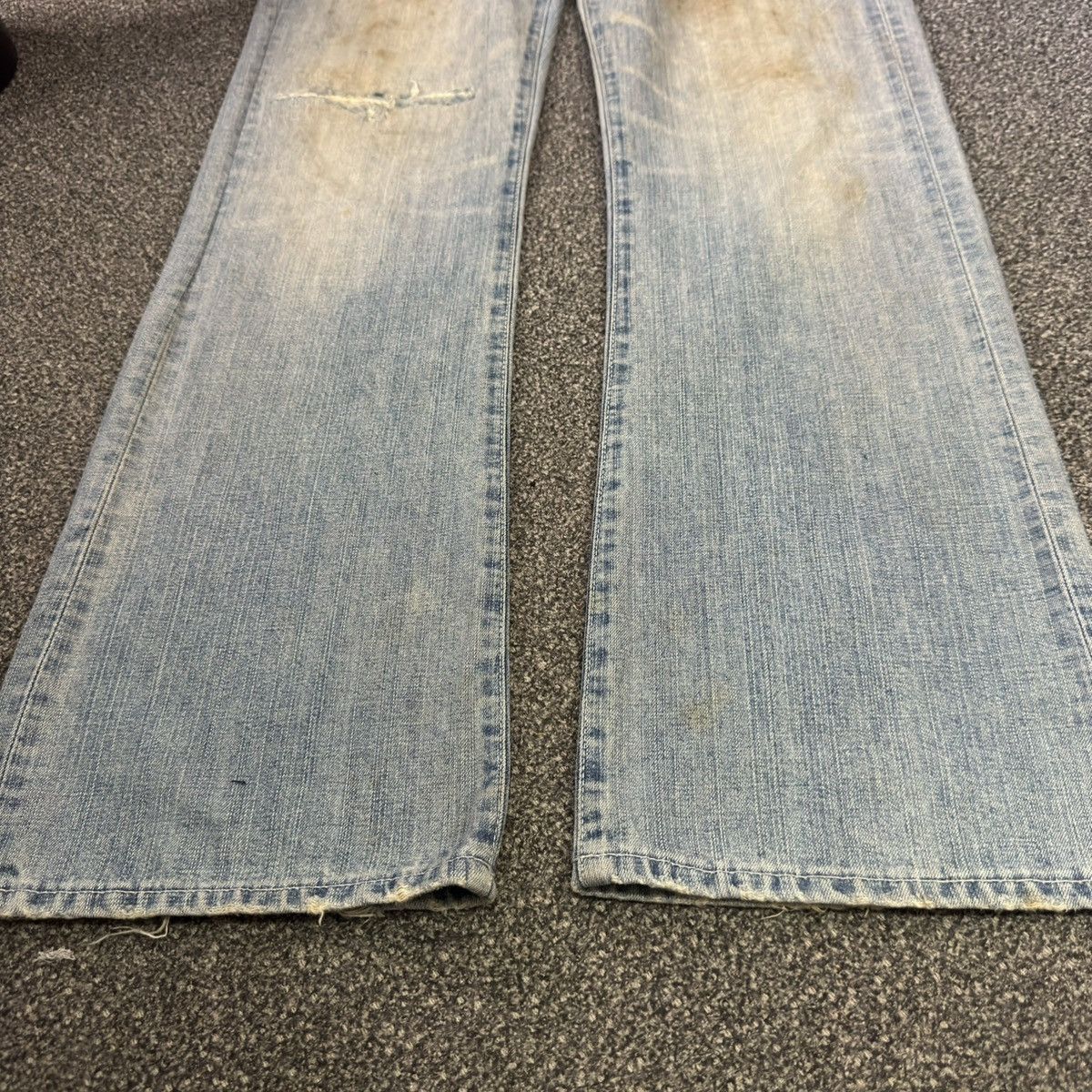 Undercover × Uniqlo 🔥🇯🇵 90s Flared S003 Uniqlo Faded Distressed Dirty Wash Denim Size US 32 / EU 48 - 7 Thumbnail