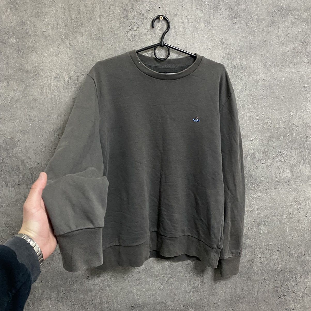 Vivienne Westwood Vintage Vivienne Westwood Sweatshirt Orb Logo Basic Pullover Size US M / EU 48-50 / 2 - 2 Thumbnail