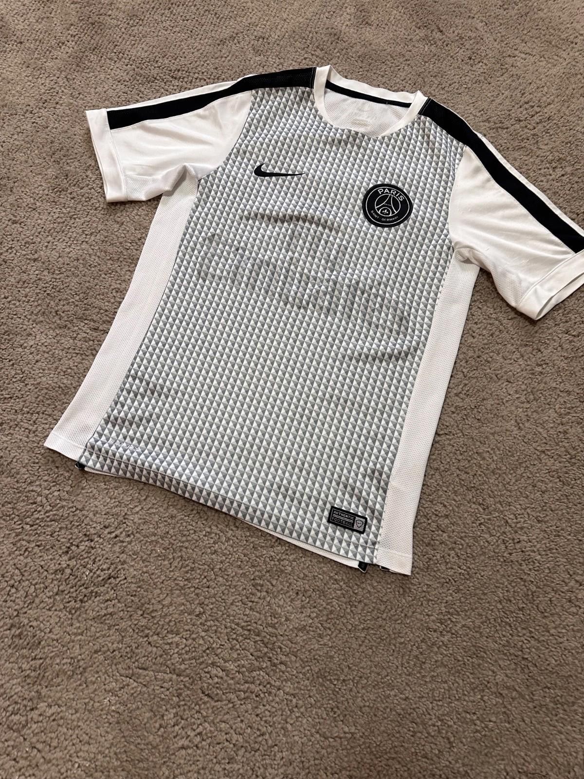 Nike Paris Saint Germain 2014-15 Nike Training Shirt Sz S Size US S / EU 44-46 / 1 - 2 Thumbnail