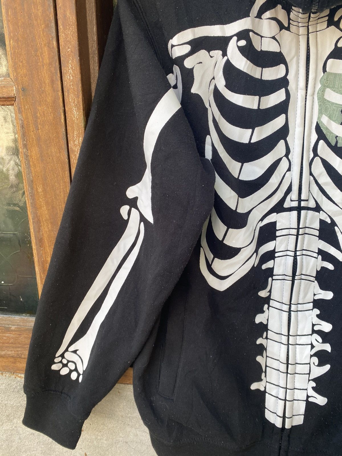 H&M H+M shark’s Skeleton zip up Black hoodie Size US XL / EU 56 / 4 - 3 Thumbnail