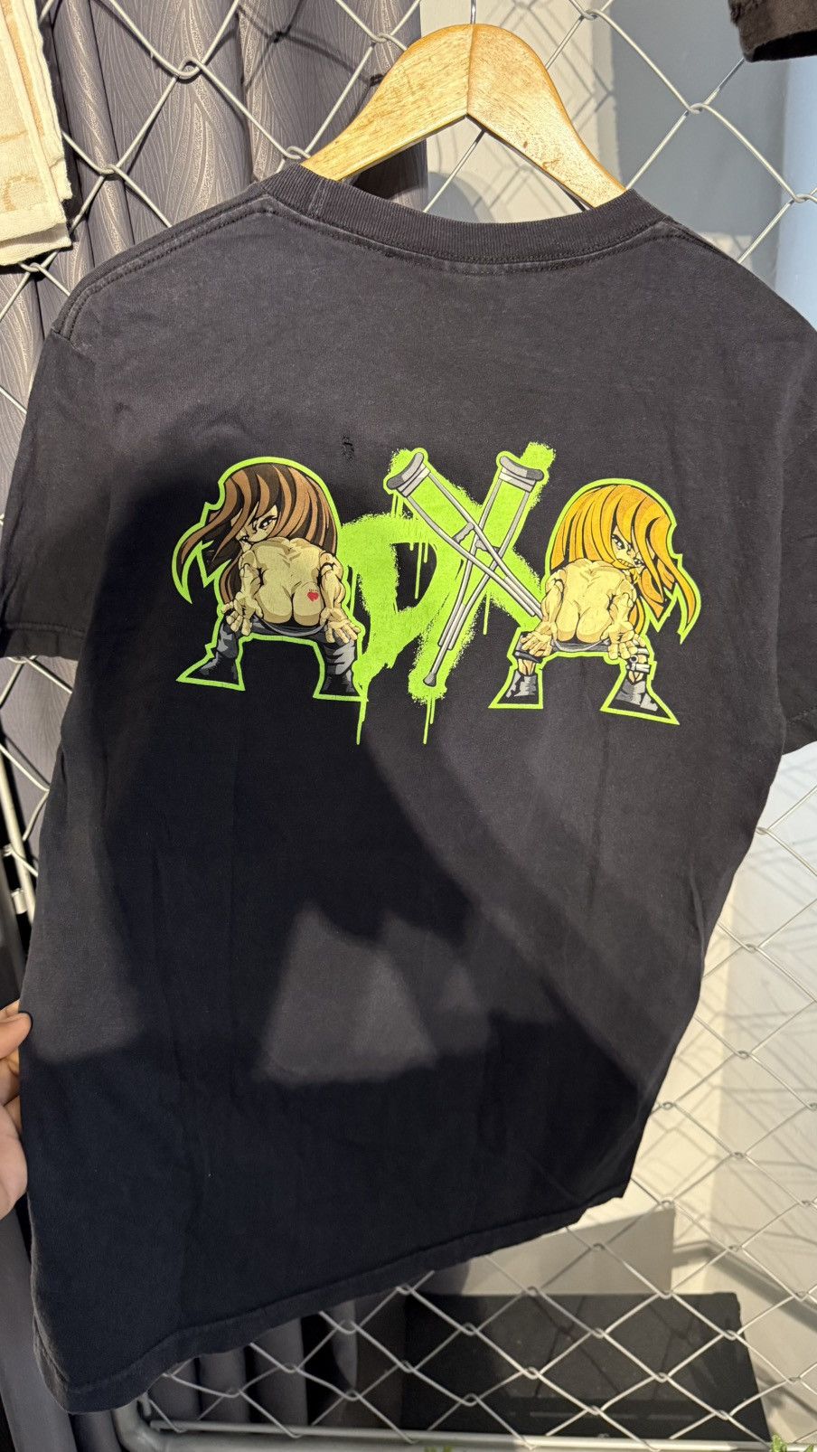 Vintage DISTRESS VINTAGE 2007 WWE DEGENERATION X WRESTLING TSHIRT Size US M / EU 48-50 / 2 - 4 Thumbnail