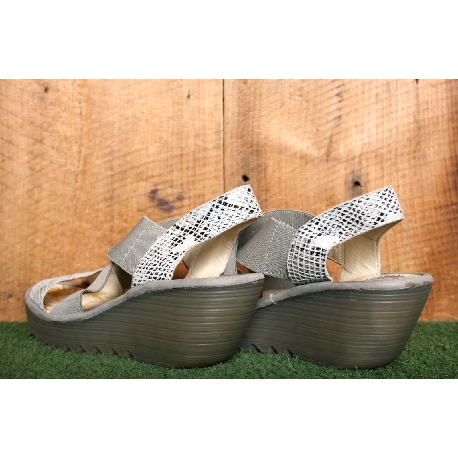 Fly London FLY London Yaji Elastic Snake Print Leather Wedge Sandals EU 39 ≈ US 8-8.5, Gray, Strappy, Mid Heel, Leather | Elastic, Sandal, Women Size US 8.5 / IT 38.5 - 3 Thumbnail